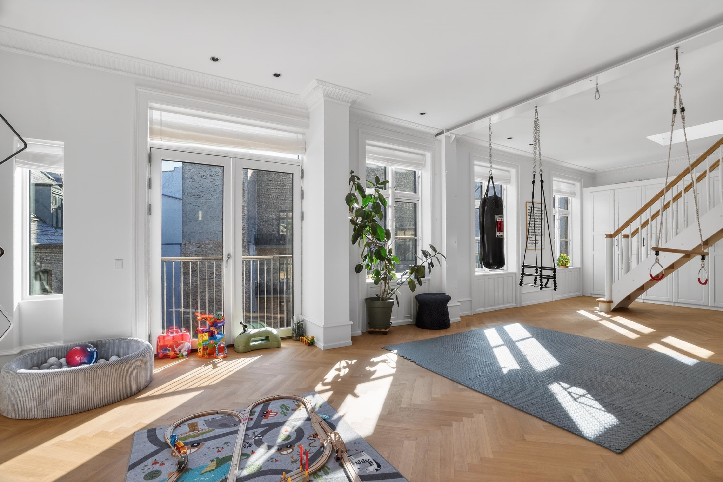 Fremhævet  billede i fuldskærmstilstand. Billede af Dag Hammarskjölds Allé 1B, 4., 2100 København Ø