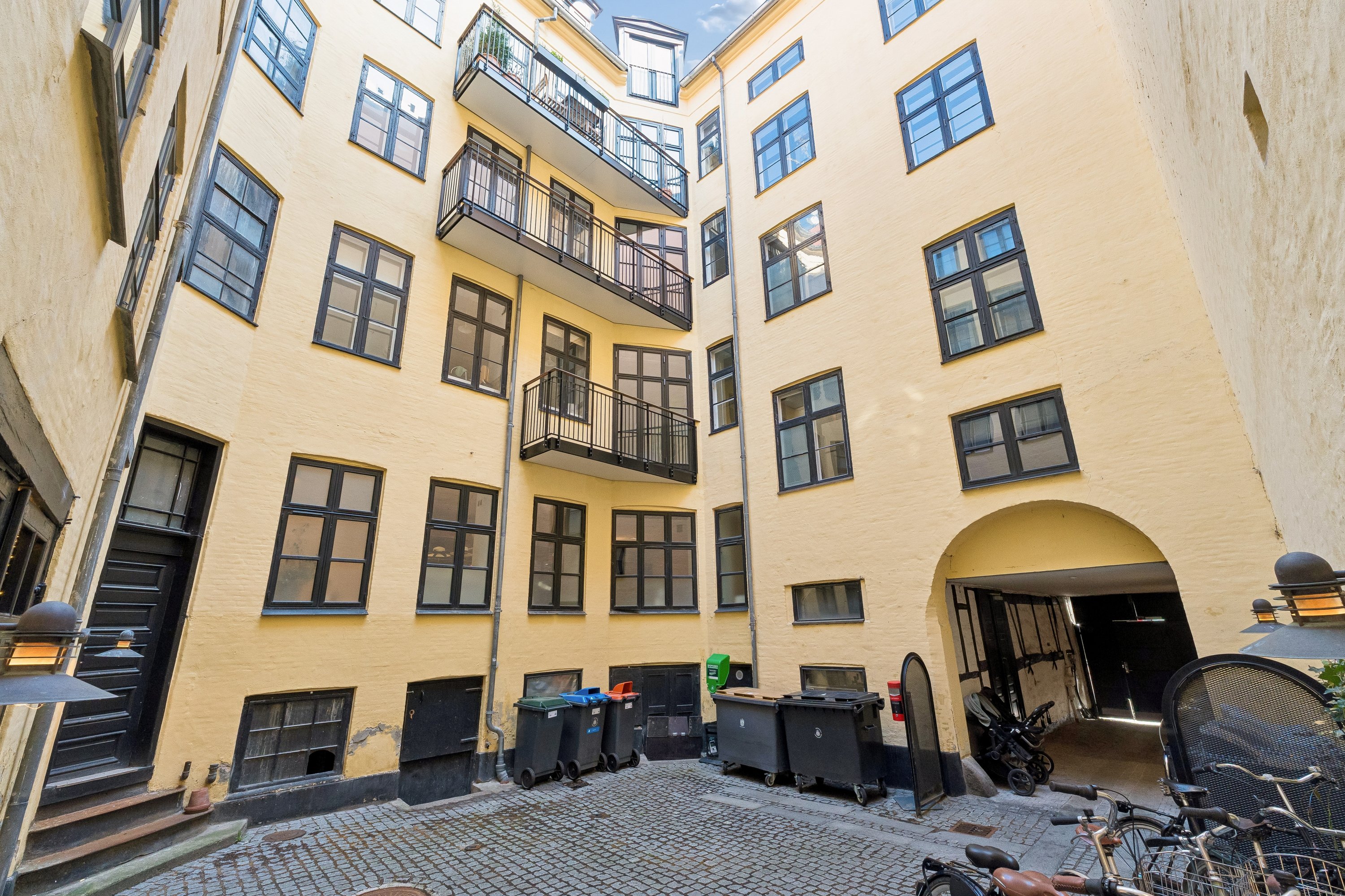 Fremhævet andet billede i fuldskærmstilstand. Billede af Store Kongensgade 57, 3., 1264 København K