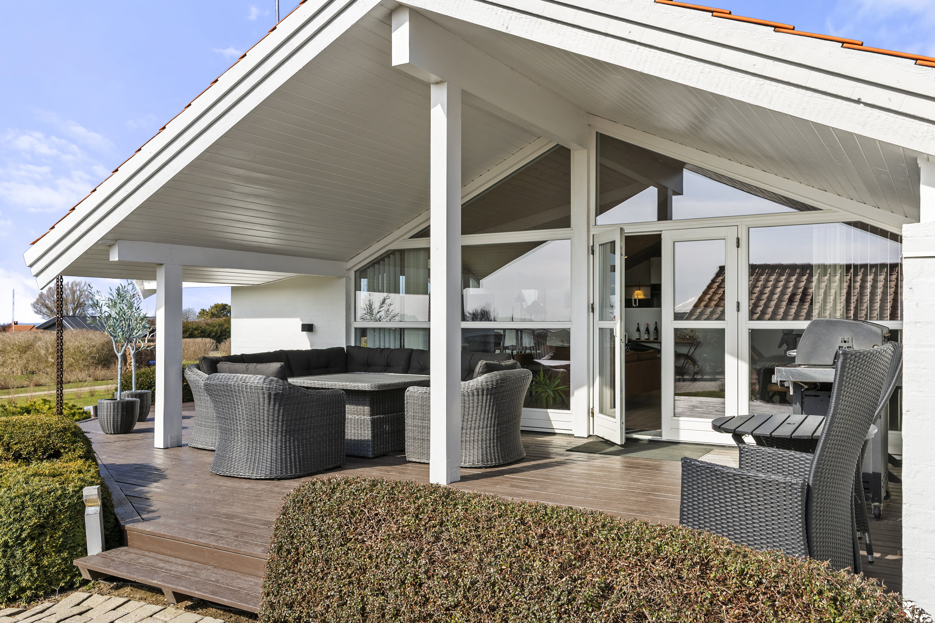 Fremhævet terrasse billede i fuldskærmstilstand. Billede af Rolf Krakesvej 1, Drøsselbjerg, 4200 Slagelse