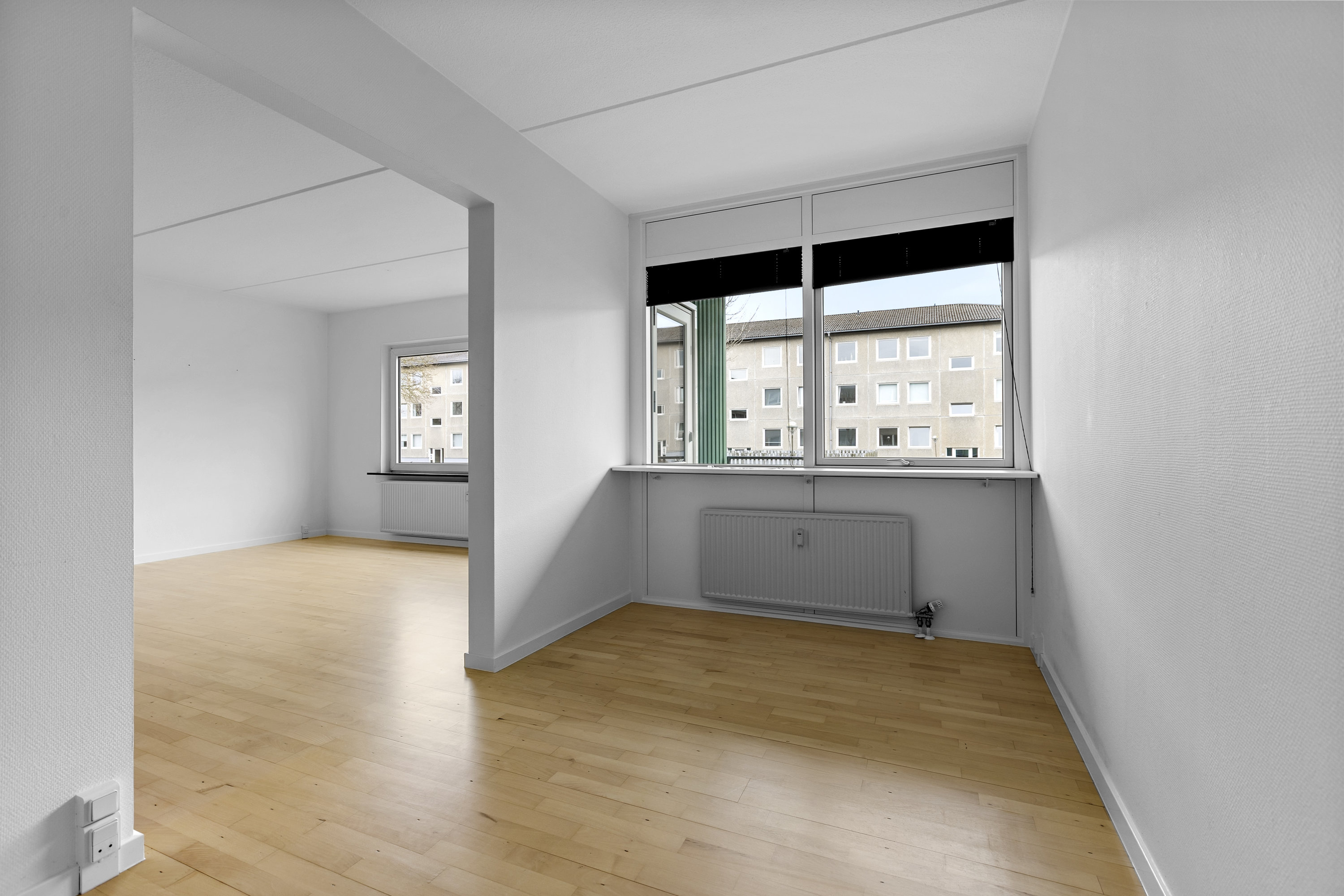 Fremhævet stue billede i fuldskærmstilstand. Billede af Benløseparken 109, st.. tv., Benløse, 4100 Ringsted