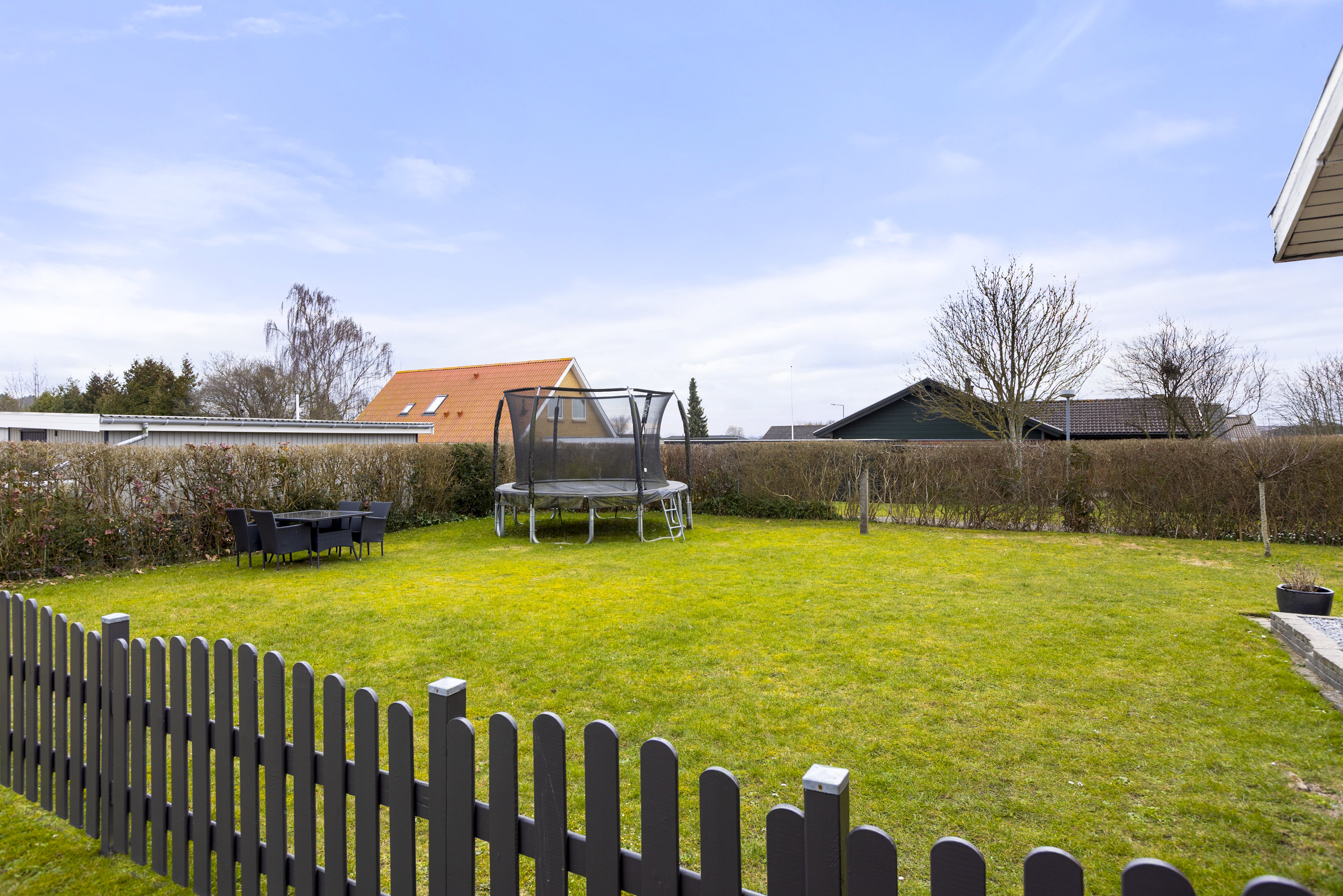 Fremhævet have billede i fuldskærmstilstand. Billede af Engvej 19, Gelsted, 4160 Herlufmagle