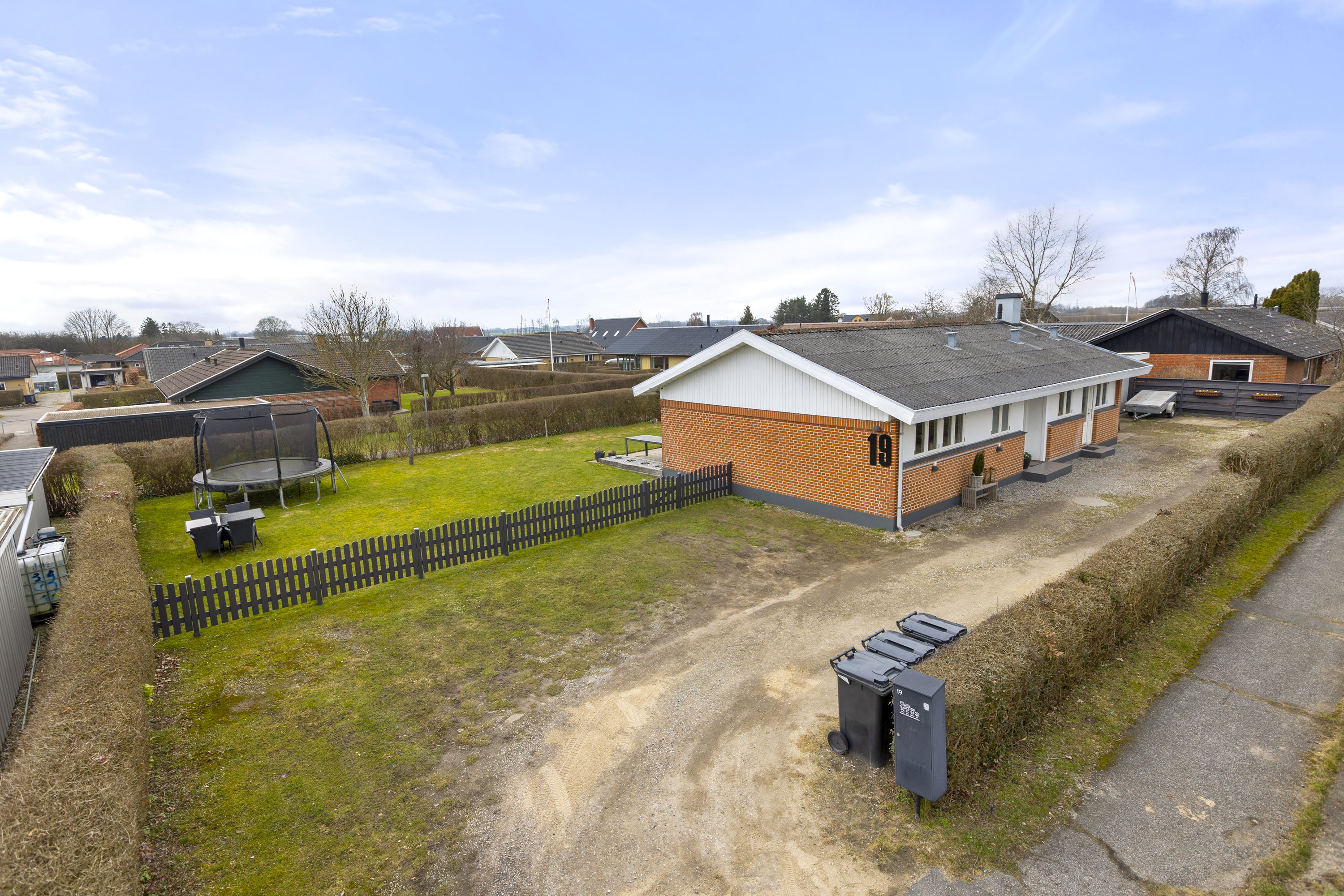 Fremhævet ejendommen billede i fuldskærmstilstand. Billede af Engvej 19, Gelsted, 4160 Herlufmagle