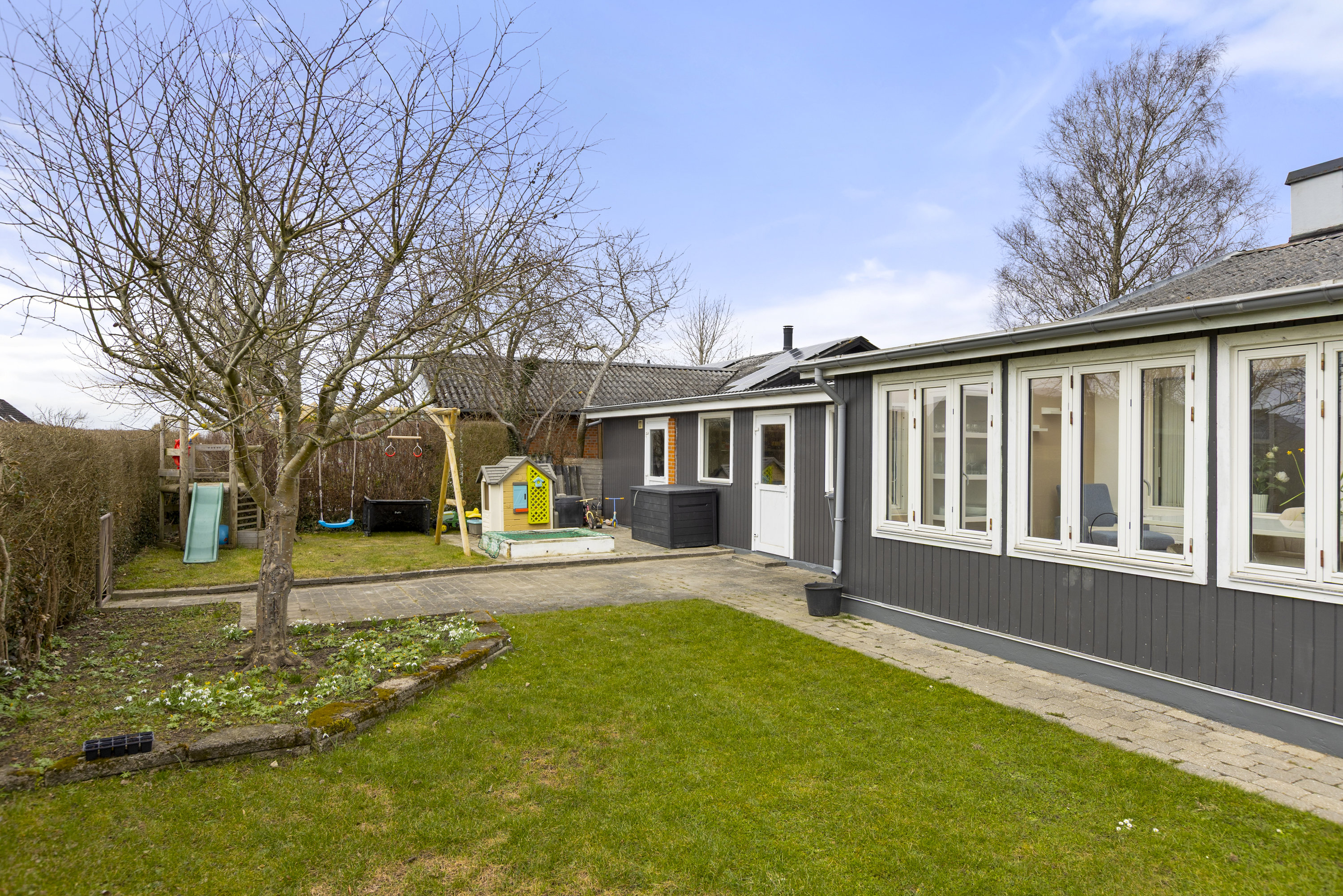 Fremhævet have billede i fuldskærmstilstand. Billede af Engvej 19, Gelsted, 4160 Herlufmagle