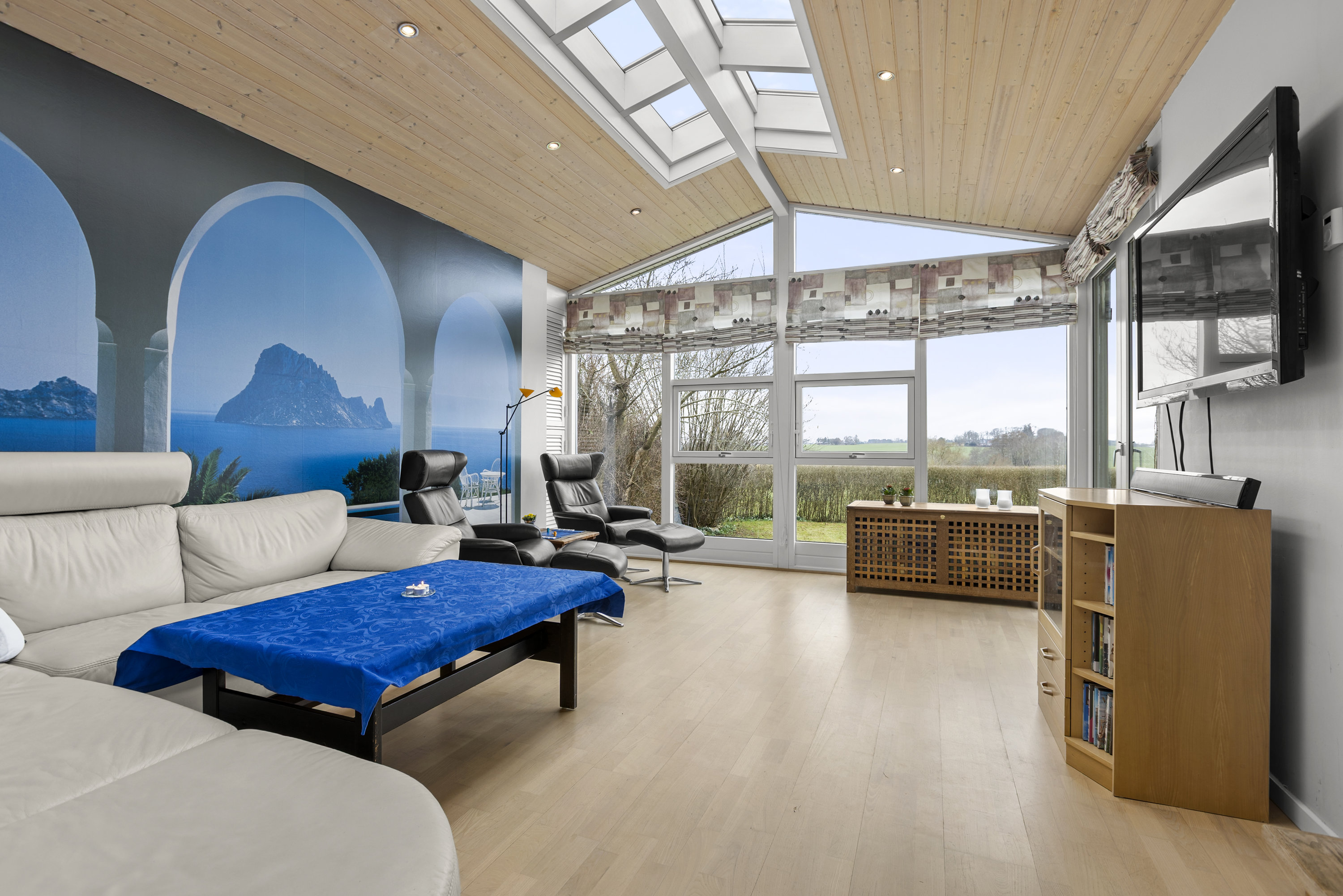 Fremhævet stue billede i fuldskærmstilstand. Billede af Avnbøgevej 12, 4100 Ringsted