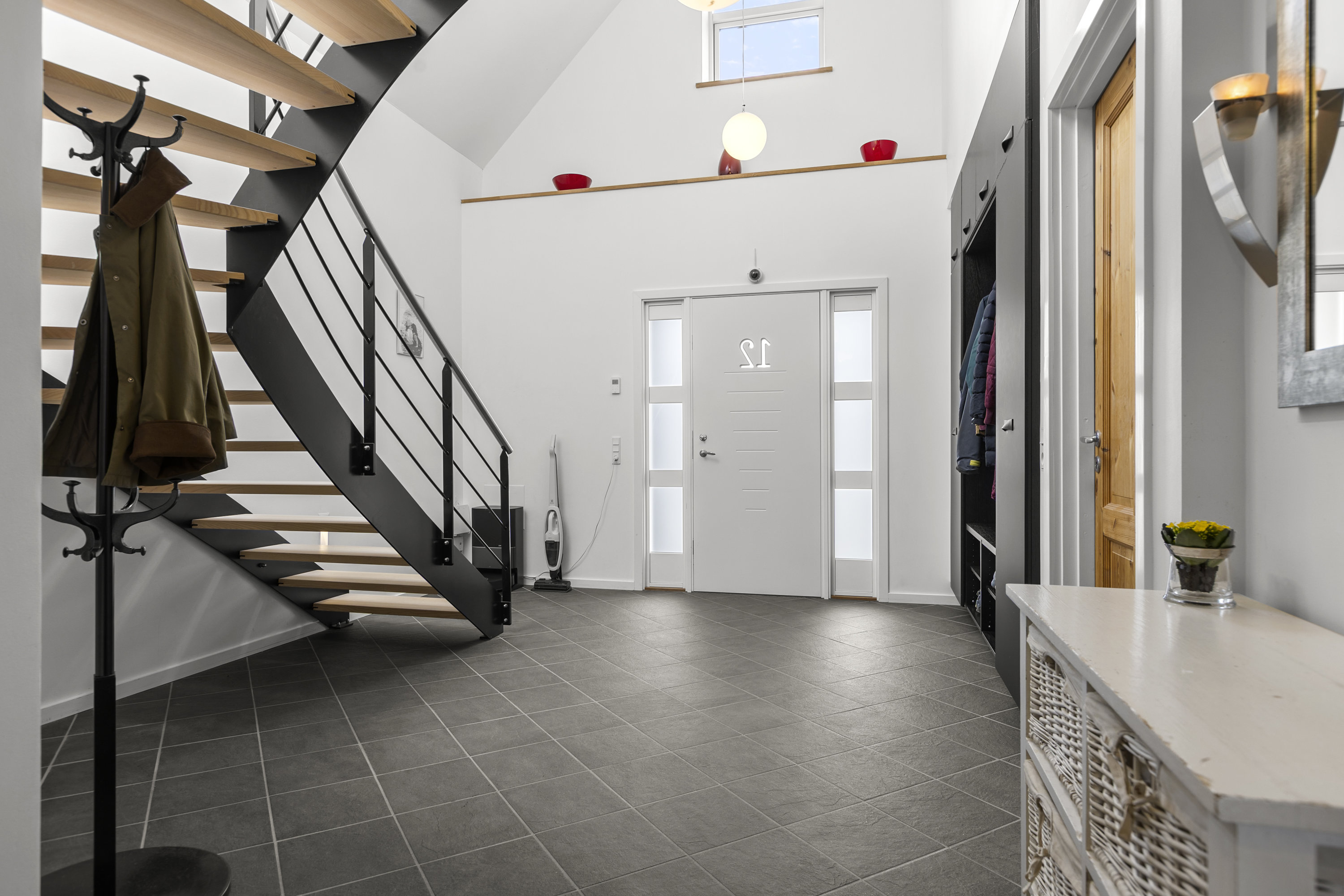 Fremhævet entré billede i fuldskærmstilstand. Billede af Avnbøgevej 12, 4100 Ringsted