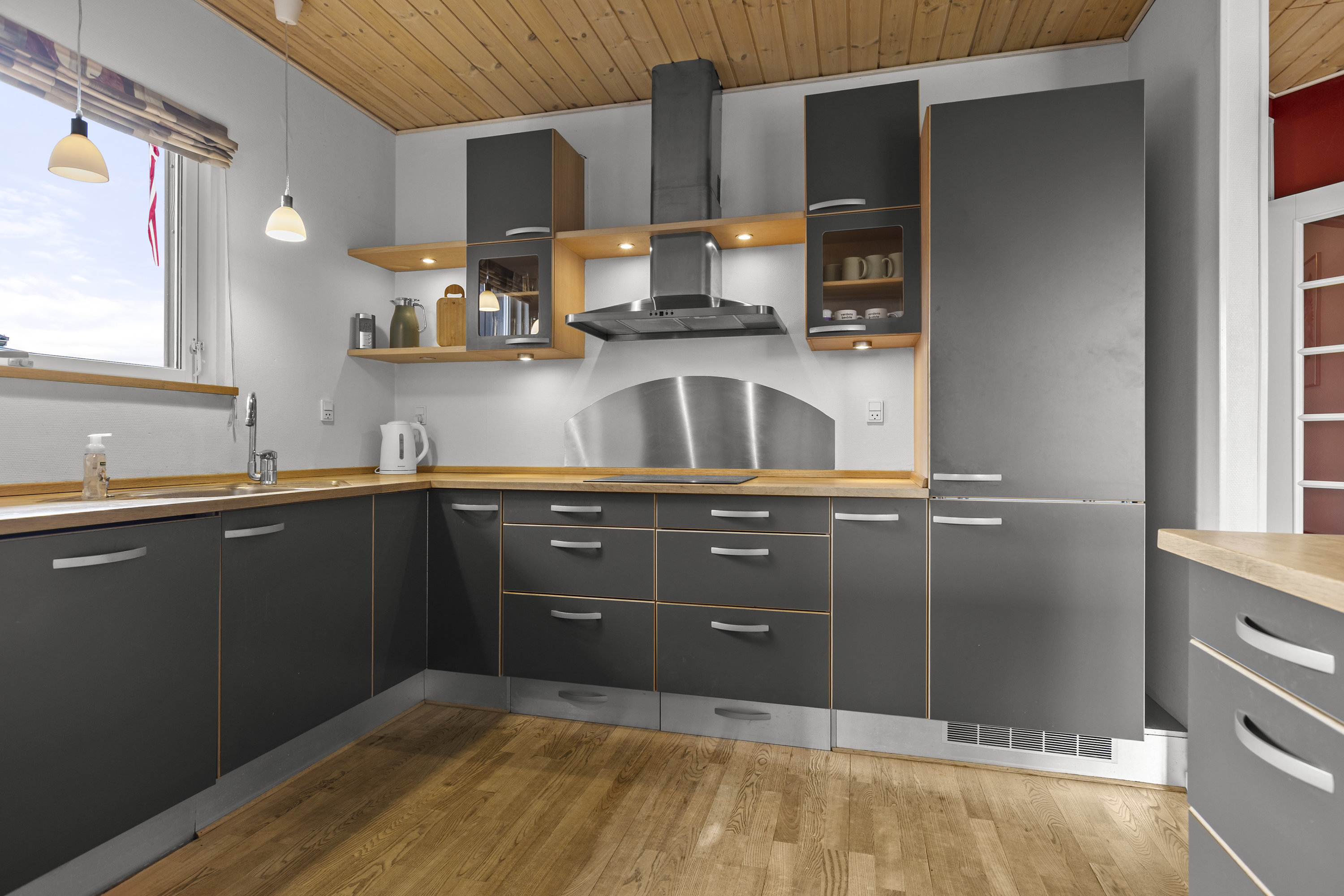 Fremhævet køkken billede i fuldskærmstilstand. Billede af Avnbøgevej 12, 4100 Ringsted