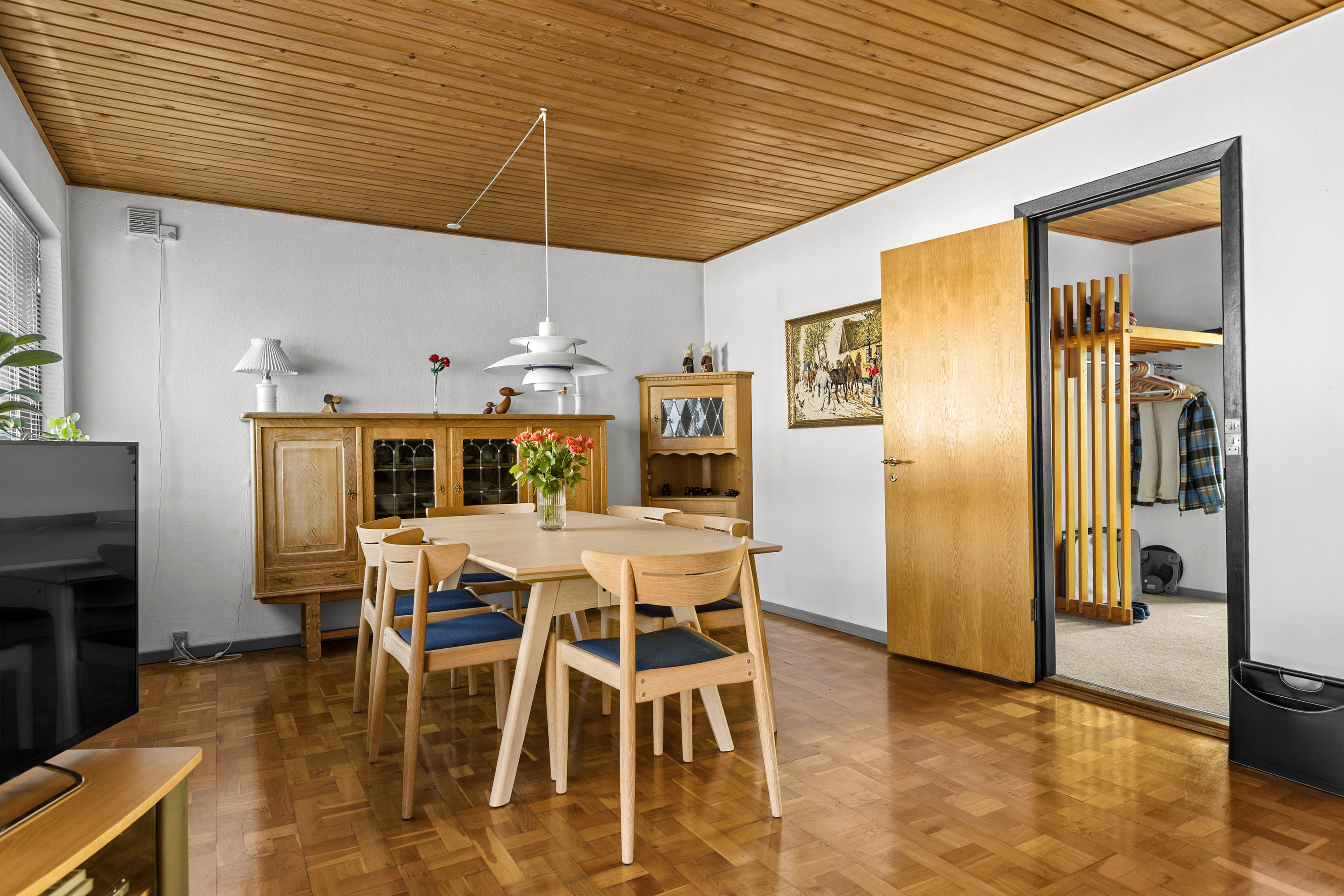 Fremhævet stue billede i fuldskærmstilstand. Billede af Ørslev Gade 76D, Ørslev, 4100 Ringsted