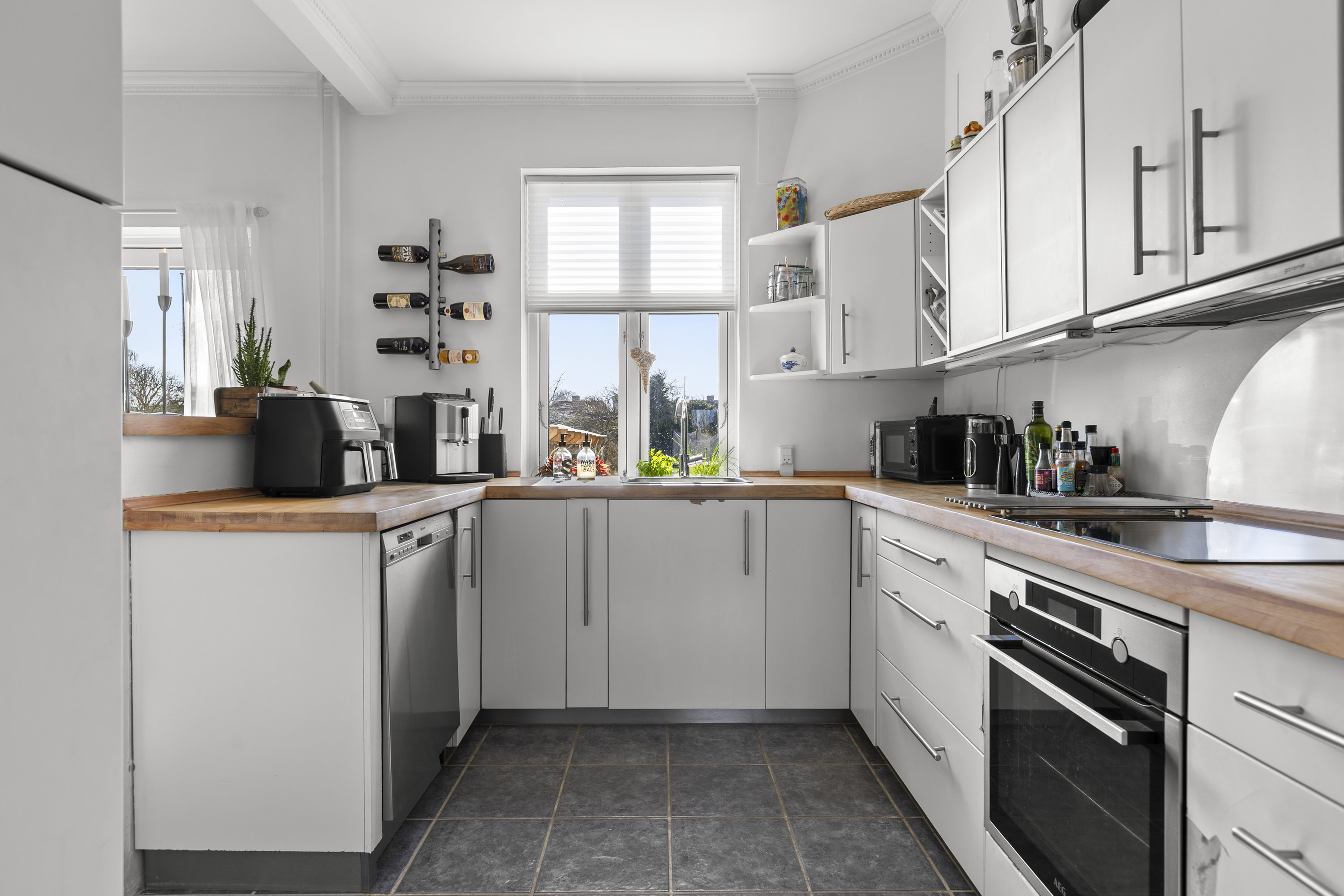 Fremhævet køkken billede i fuldskærmstilstand. Billede af Teglgården 10, 4220 Korsør