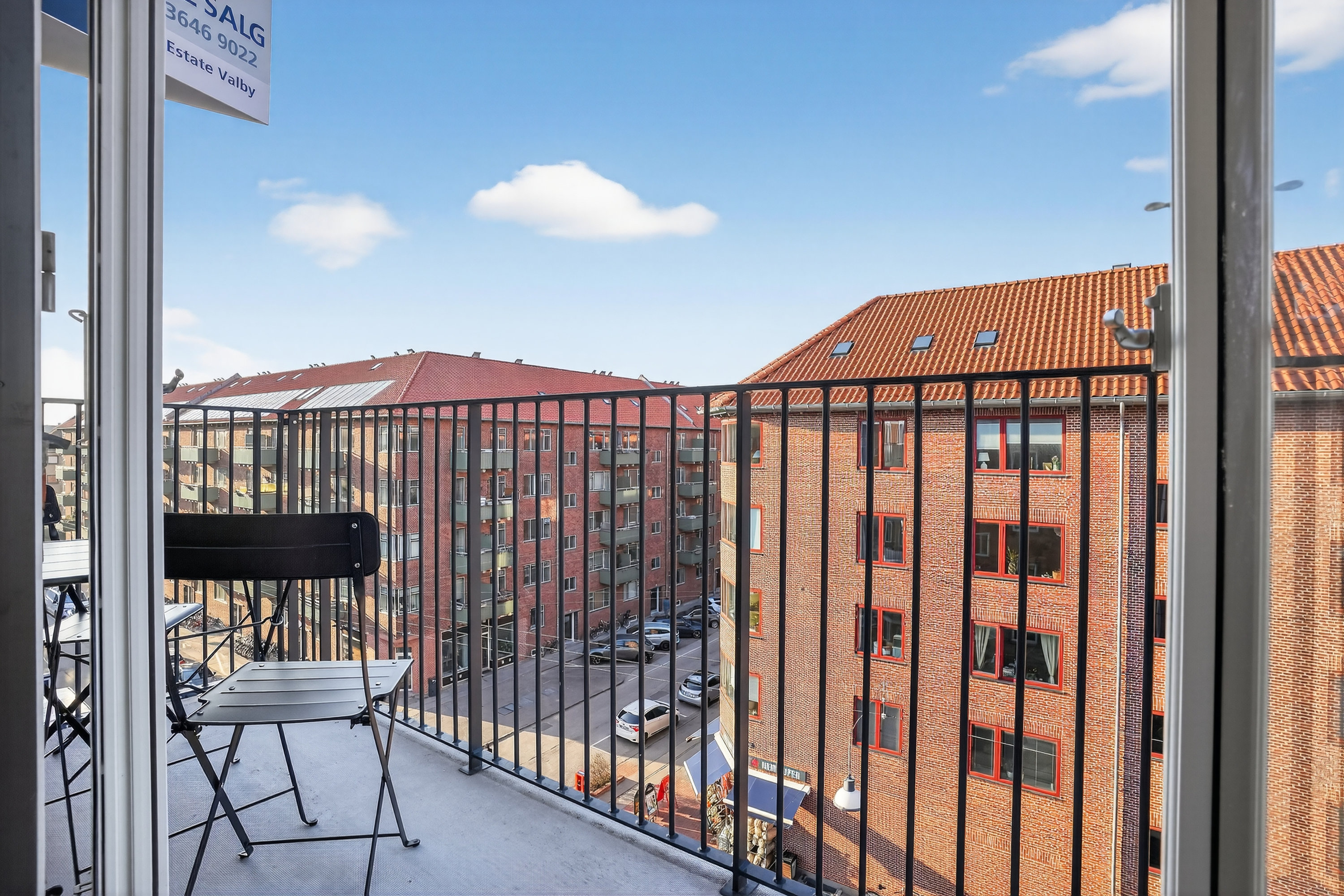 Miniaturebillede 1: altan. Billede af Blankavej 23, 4. tv., 2500 Valby