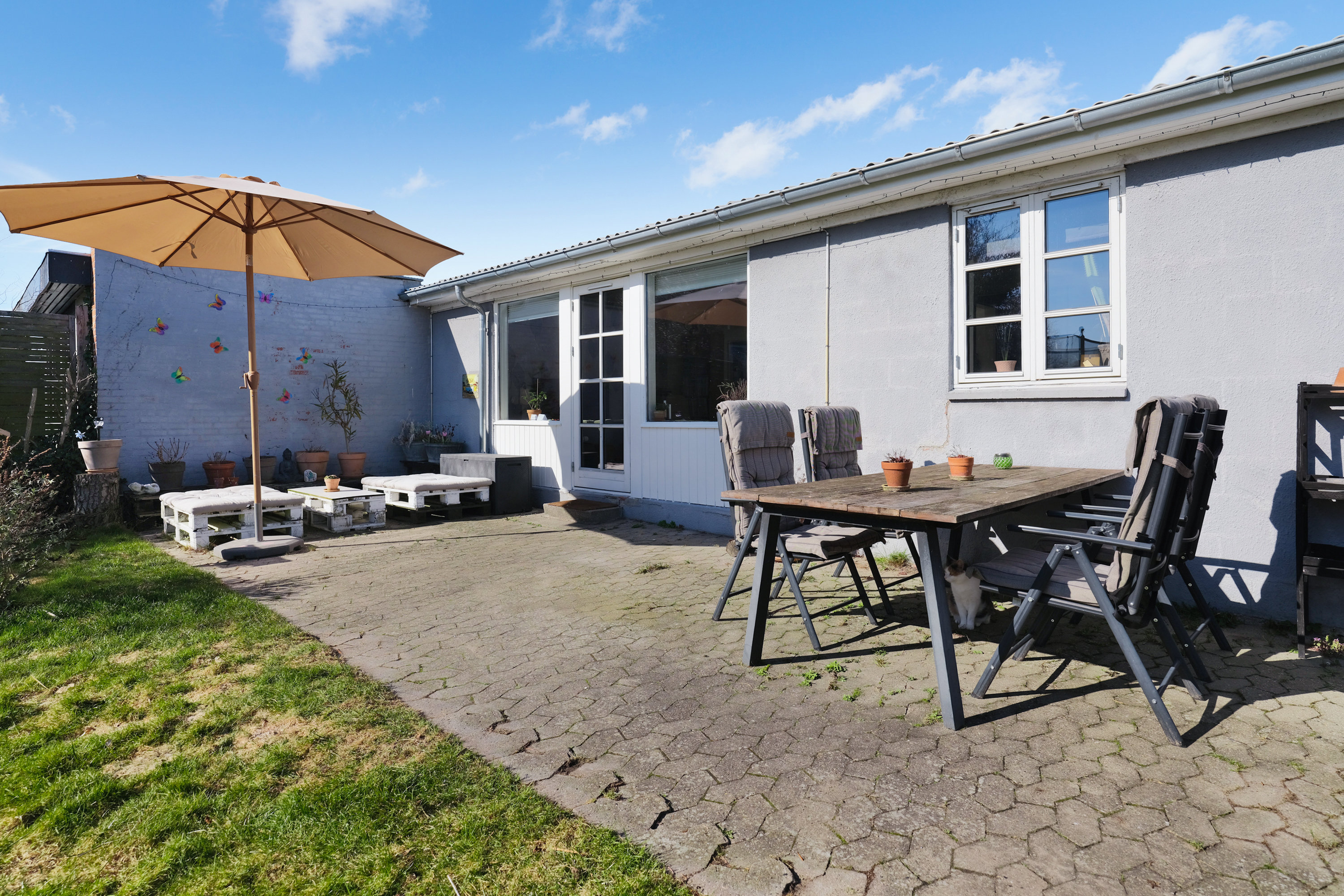 Fremhævet terrasse billede i fuldskærmstilstand. Billede af Stentevej 9A, 5800 Nyborg