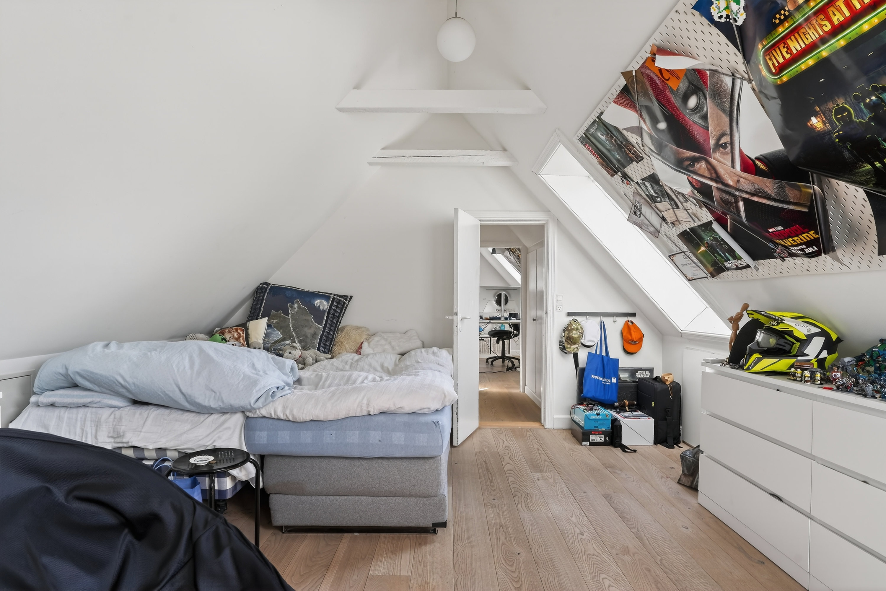 Fremhævet værelse billede i fuldskærmstilstand. Billede af Kirkestien 10, Tjæreby, 3400 Hillerød