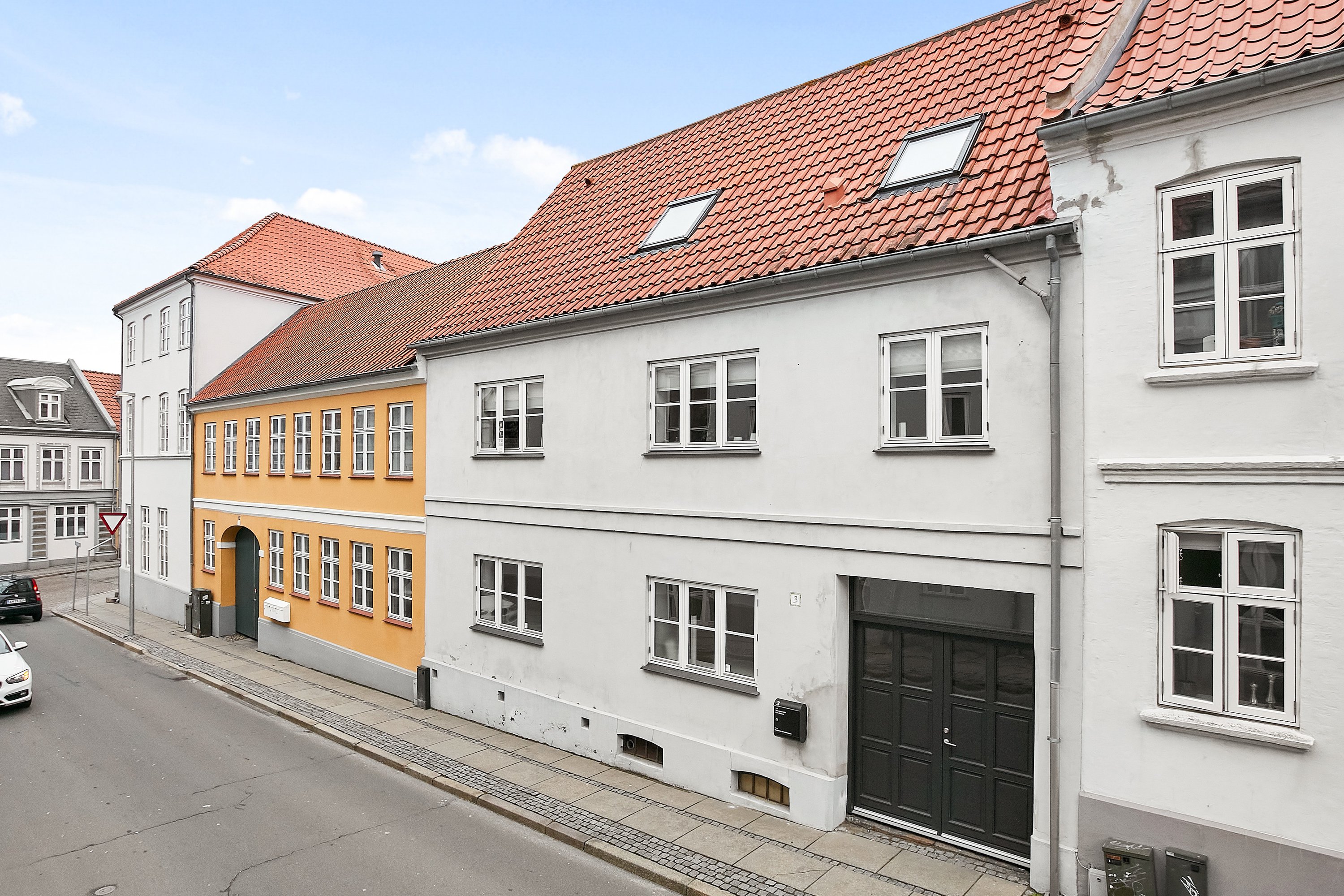 Fremhævet facade fra vejen billede i fuldskærmstilstand. Billede af Kildegade 3, 1., Midtbyen, 8700 Horsens