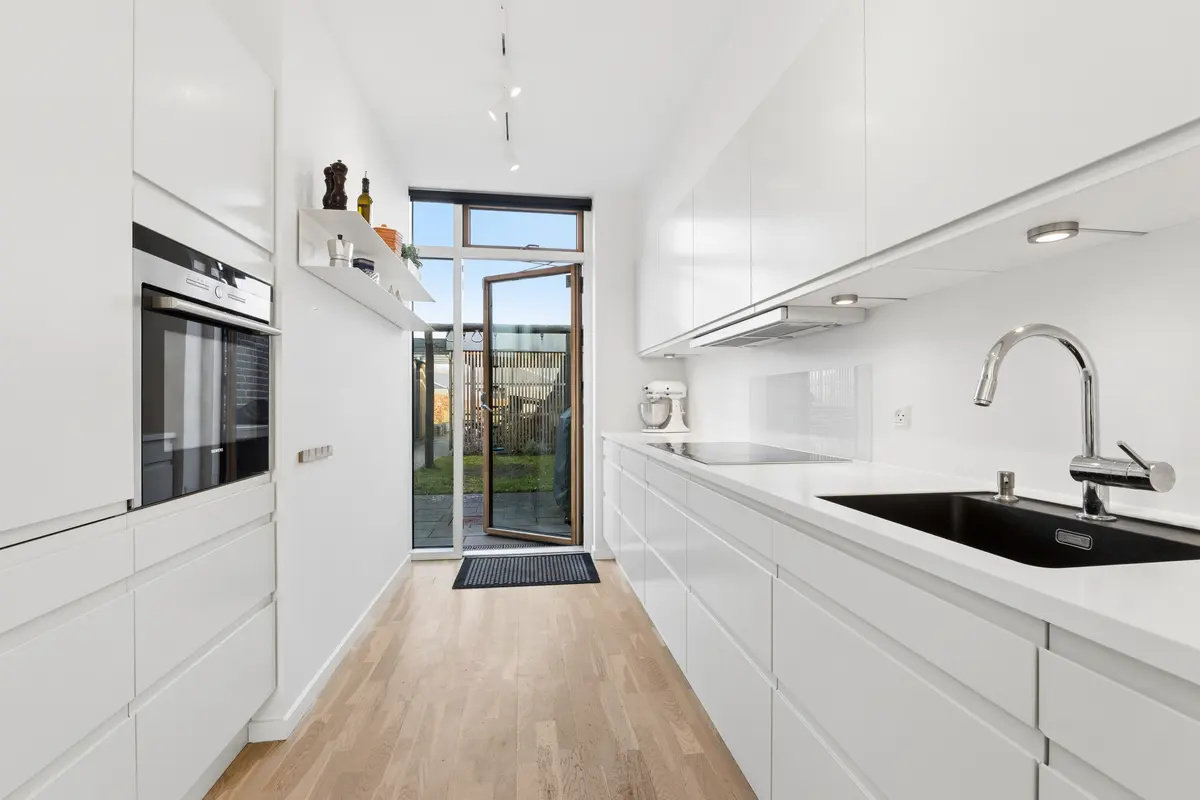 Fremhævet  billede i fuldskærmstilstand. Billede af Carl Von Rosensvej 22, 2950 Vedbæk