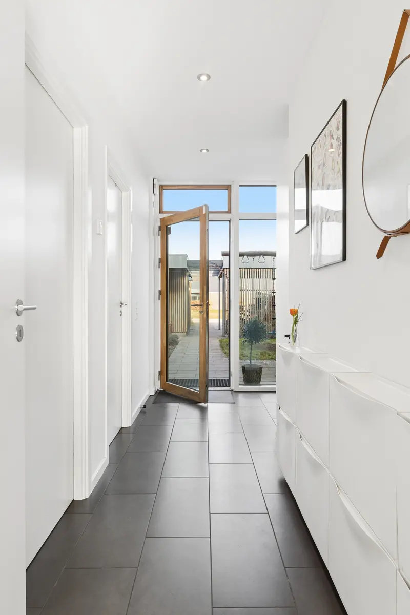 Fremhævet  billede i fuldskærmstilstand. Billede af Carl Von Rosensvej 22, 2950 Vedbæk