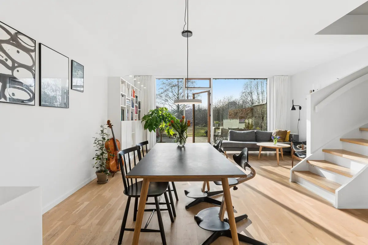 Fremhævet  billede i fuldskærmstilstand. Billede af Carl Von Rosensvej 22, 2950 Vedbæk