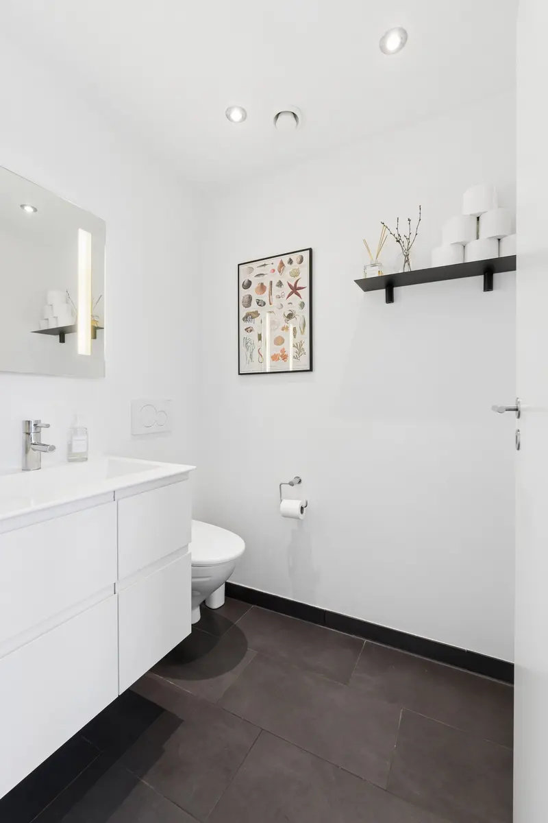 Fremhævet  billede i fuldskærmstilstand. Billede af Carl Von Rosensvej 22, 2950 Vedbæk