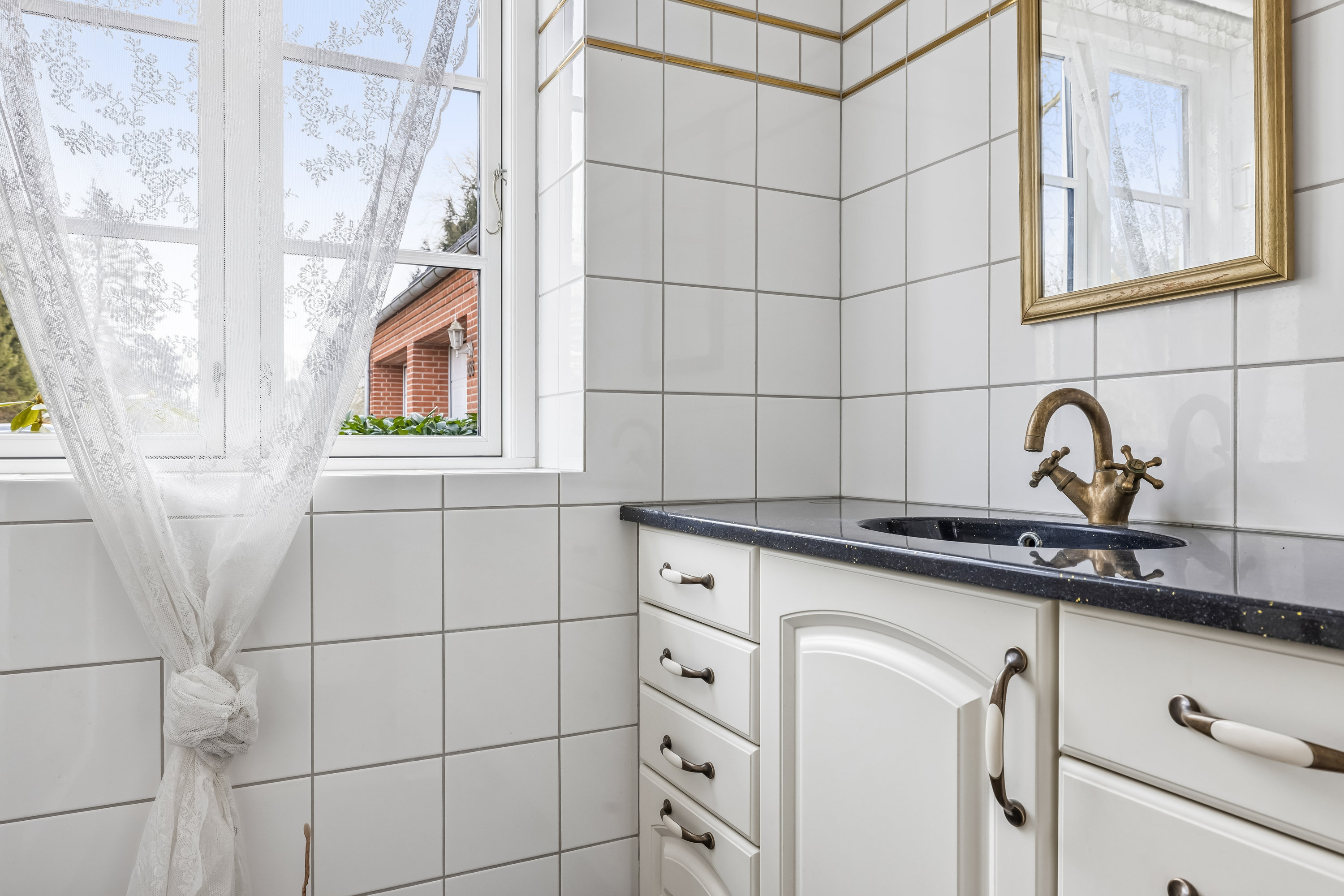 Fremhævet badeværelse billede i fuldskærmstilstand. Billede af Ejlbyvej 66, Ejlby, 5471 Søndersø