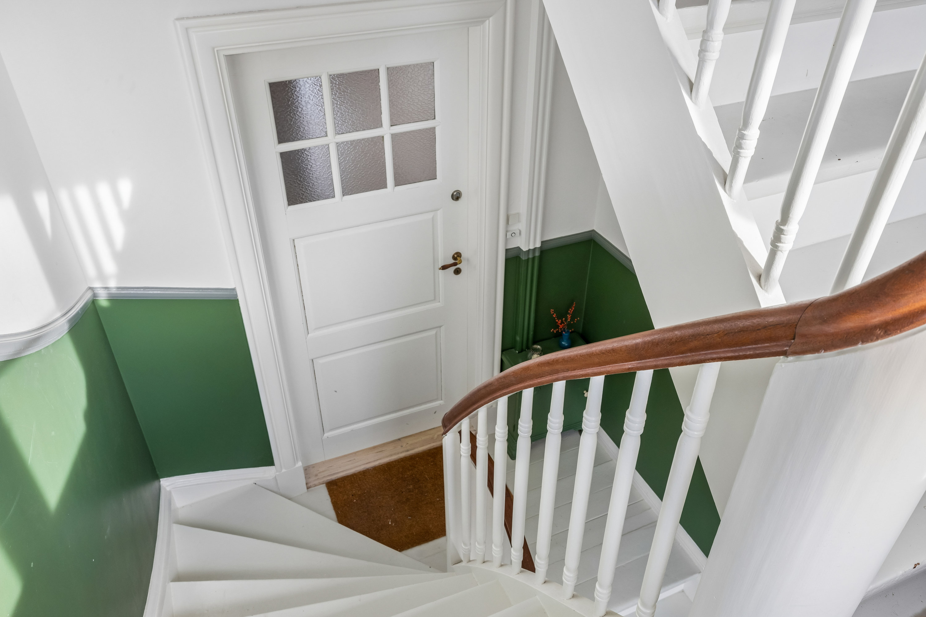 Fremhævet trappe billede i fuldskærmstilstand. Billede af Borgervænget 11, 1., 5000 Odense C