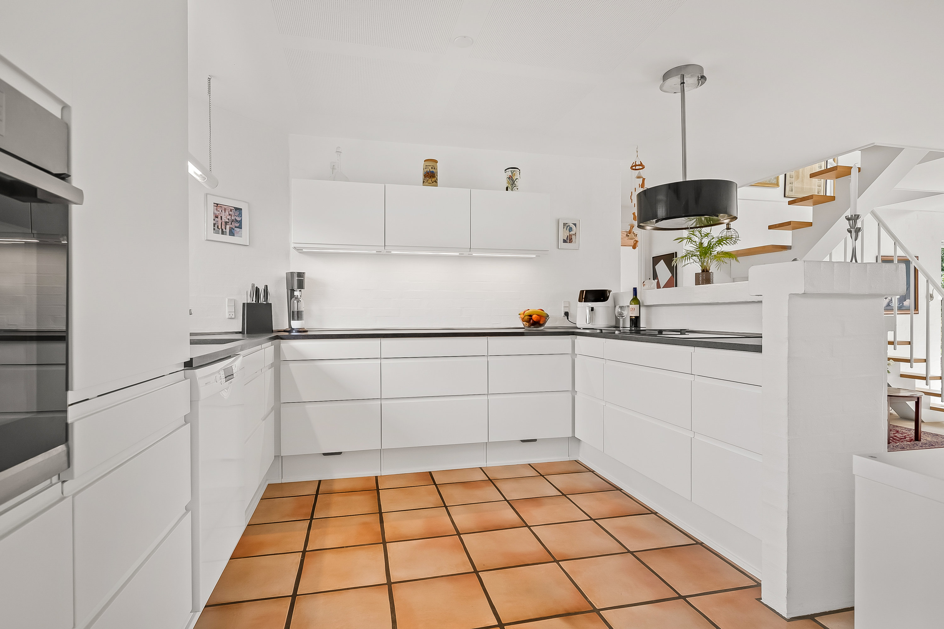 Fremhævet køkken billede i fuldskærmstilstand. Billede af Ekkodalen 57, Erritsø, 7000 Fredericia