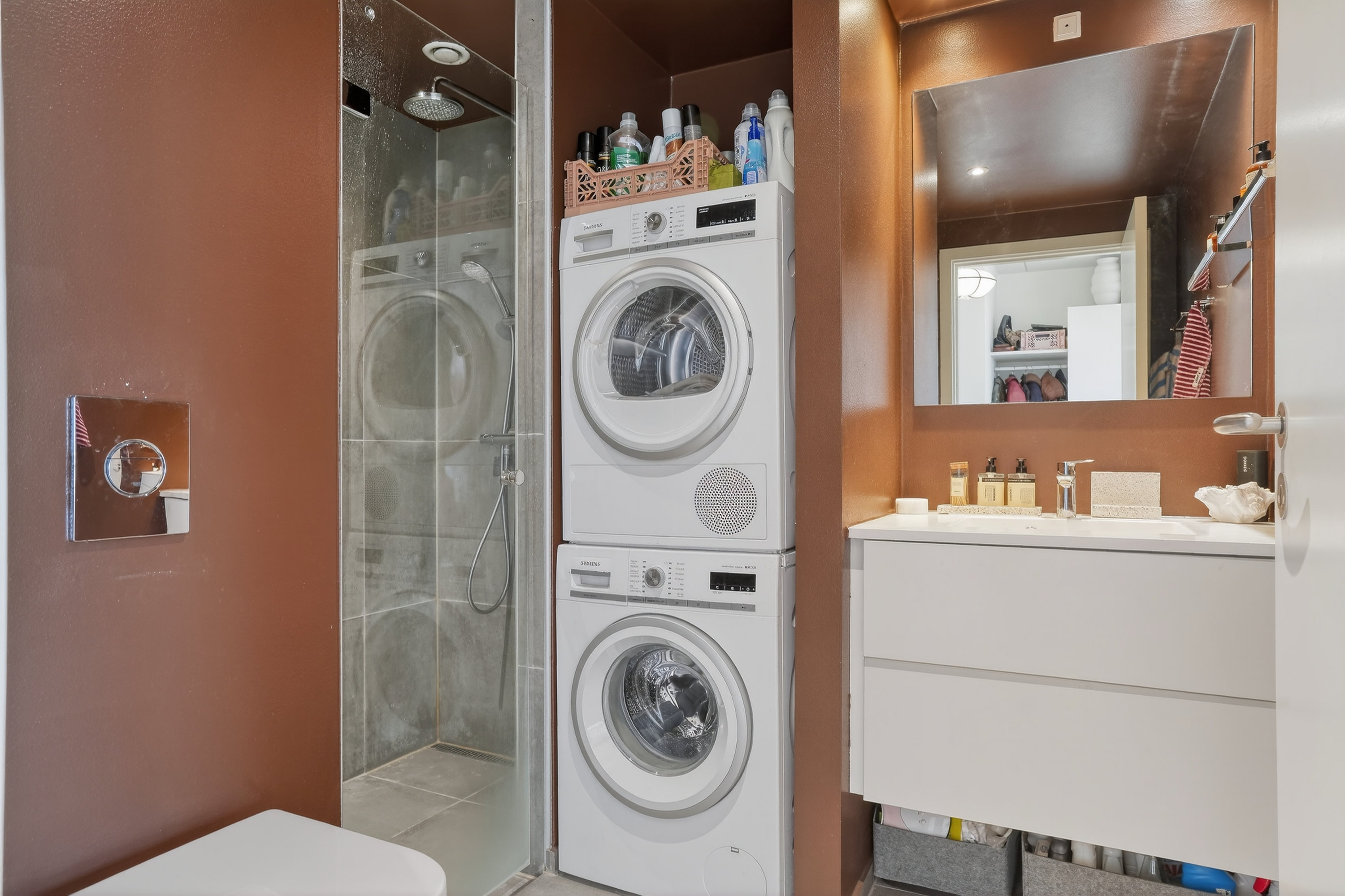 Fremhævet badeværelse billede i fuldskærmstilstand. Billede af Ingrid Marievej 52, 5. tv., 2500 Valby