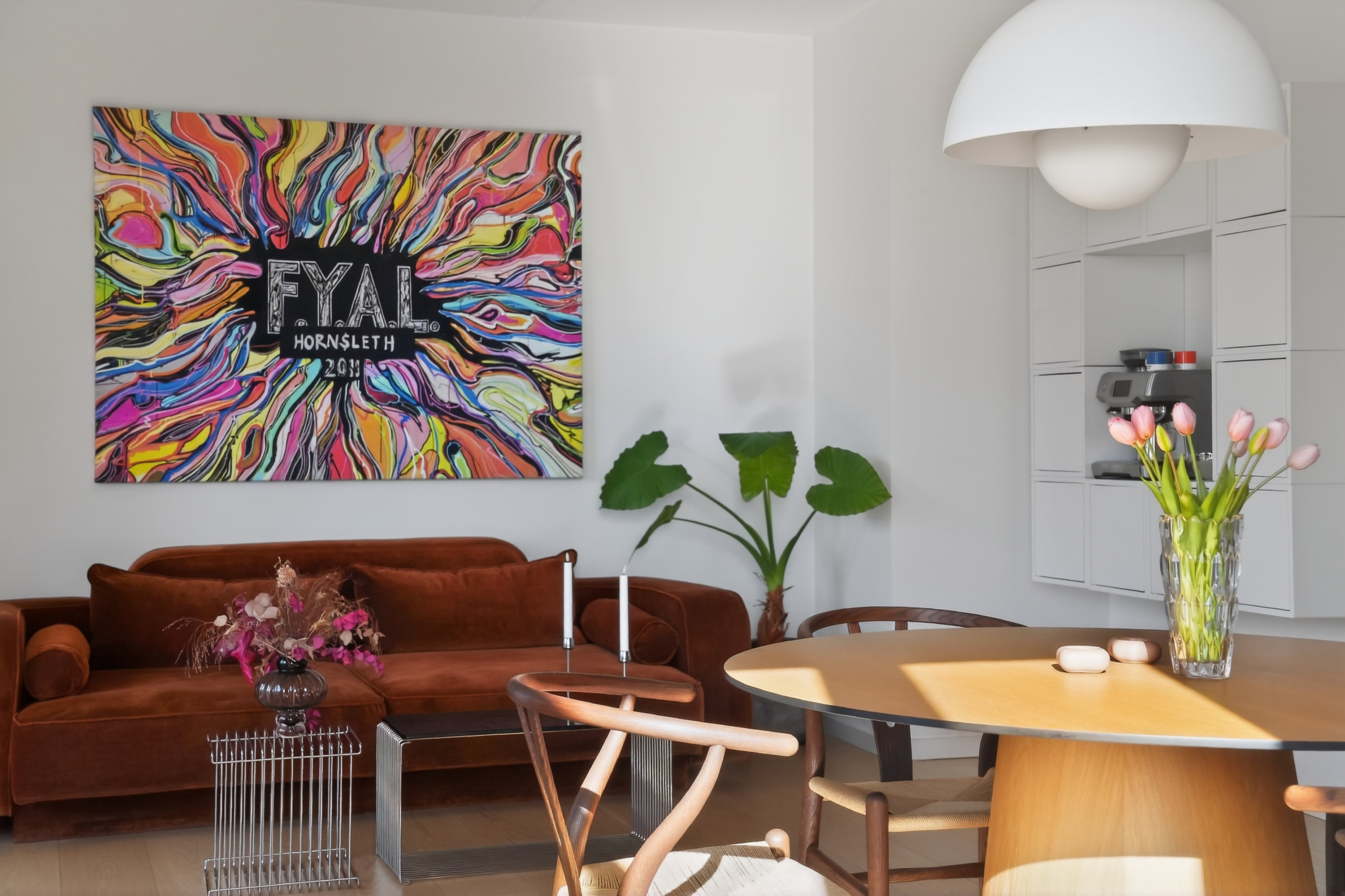 Fremhævet stue billede i fuldskærmstilstand. Billede af Ingrid Marievej 52, 5. tv., 2500 Valby