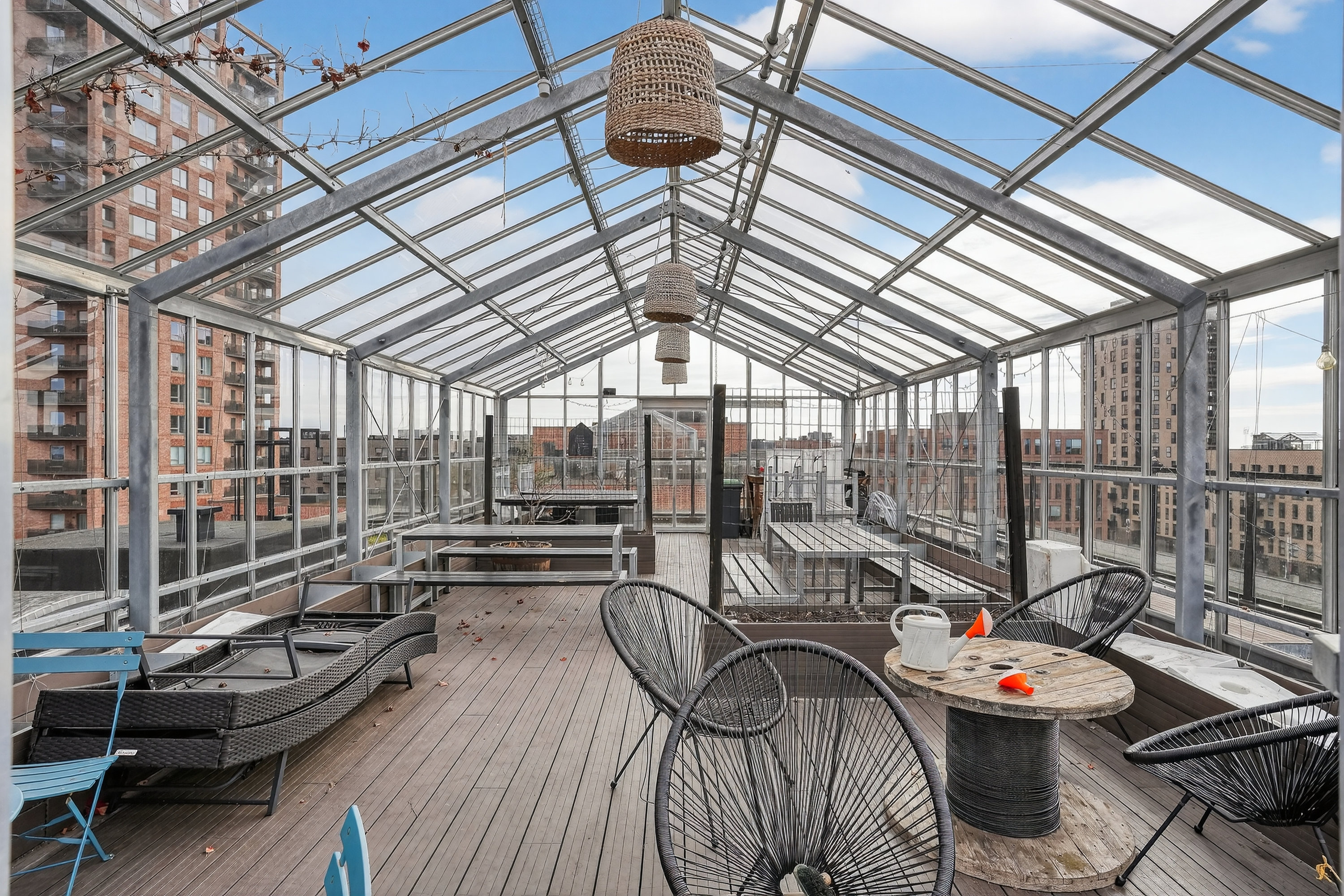 Fremhævet terrasse billede i fuldskærmstilstand. Billede af Ingrid Marievej 52, 5. tv., 2500 Valby