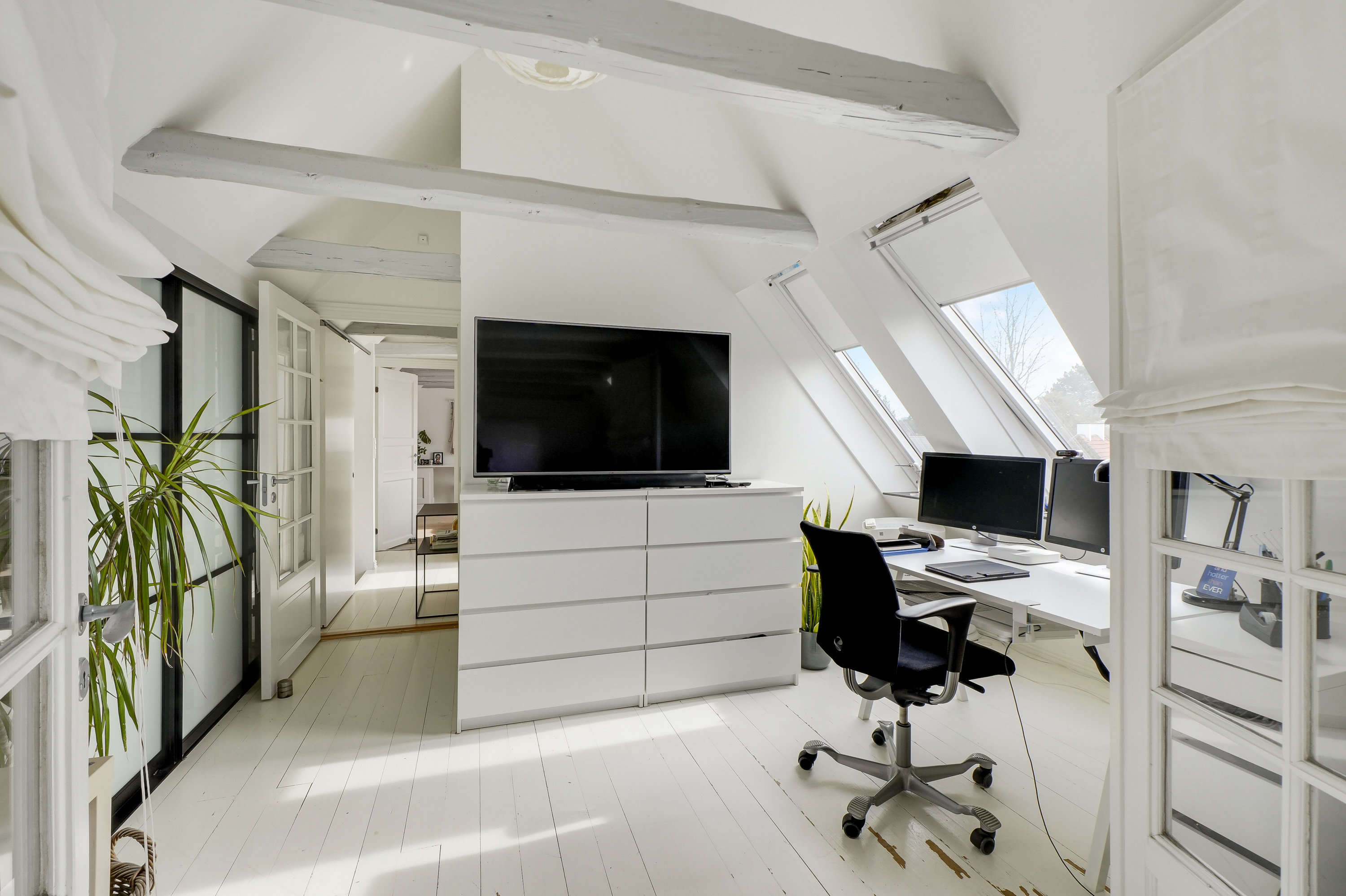 Fremhævet værelse billede i fuldskærmstilstand. Billede af Kildegårdsvej 31B, 2900 Hellerup