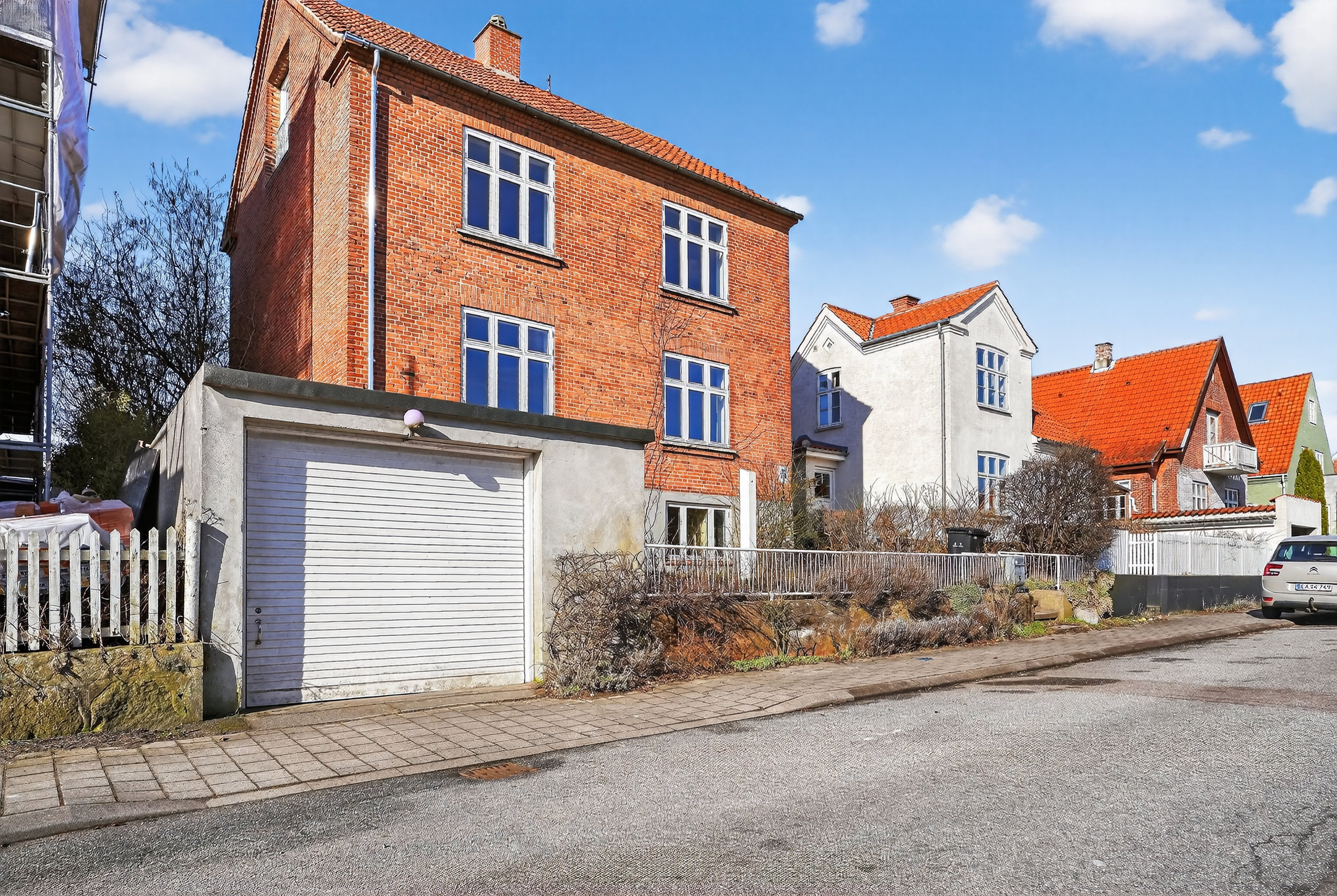 Fremhævet ejendommen billede i fuldskærmstilstand. Billede af Rosenvænget 5, 3000 Helsingør