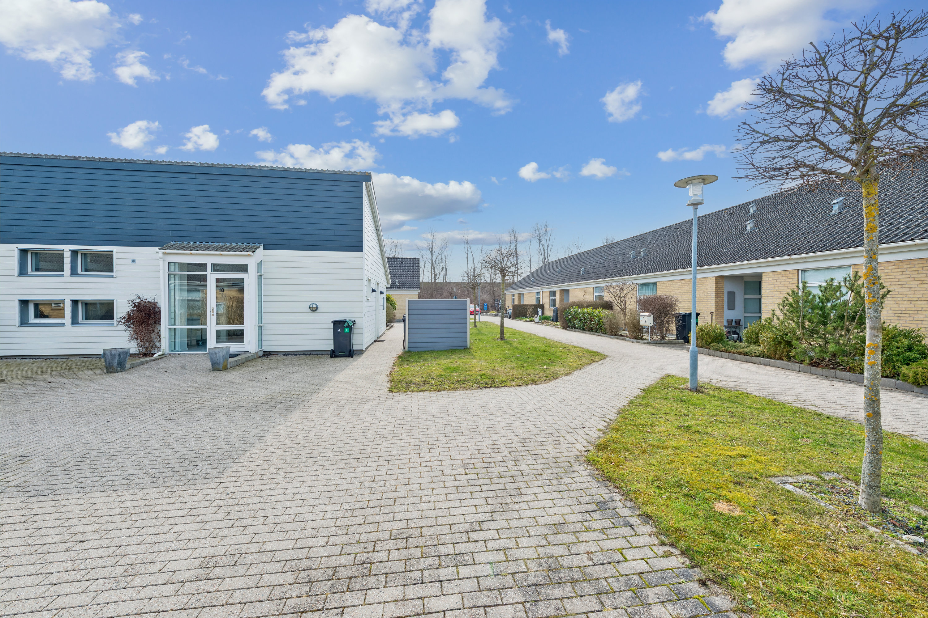 Fremhævet andet billede i fuldskærmstilstand. Billede af Hindbærhegnet 8, Høje Taastrup, 2630 Taastrup