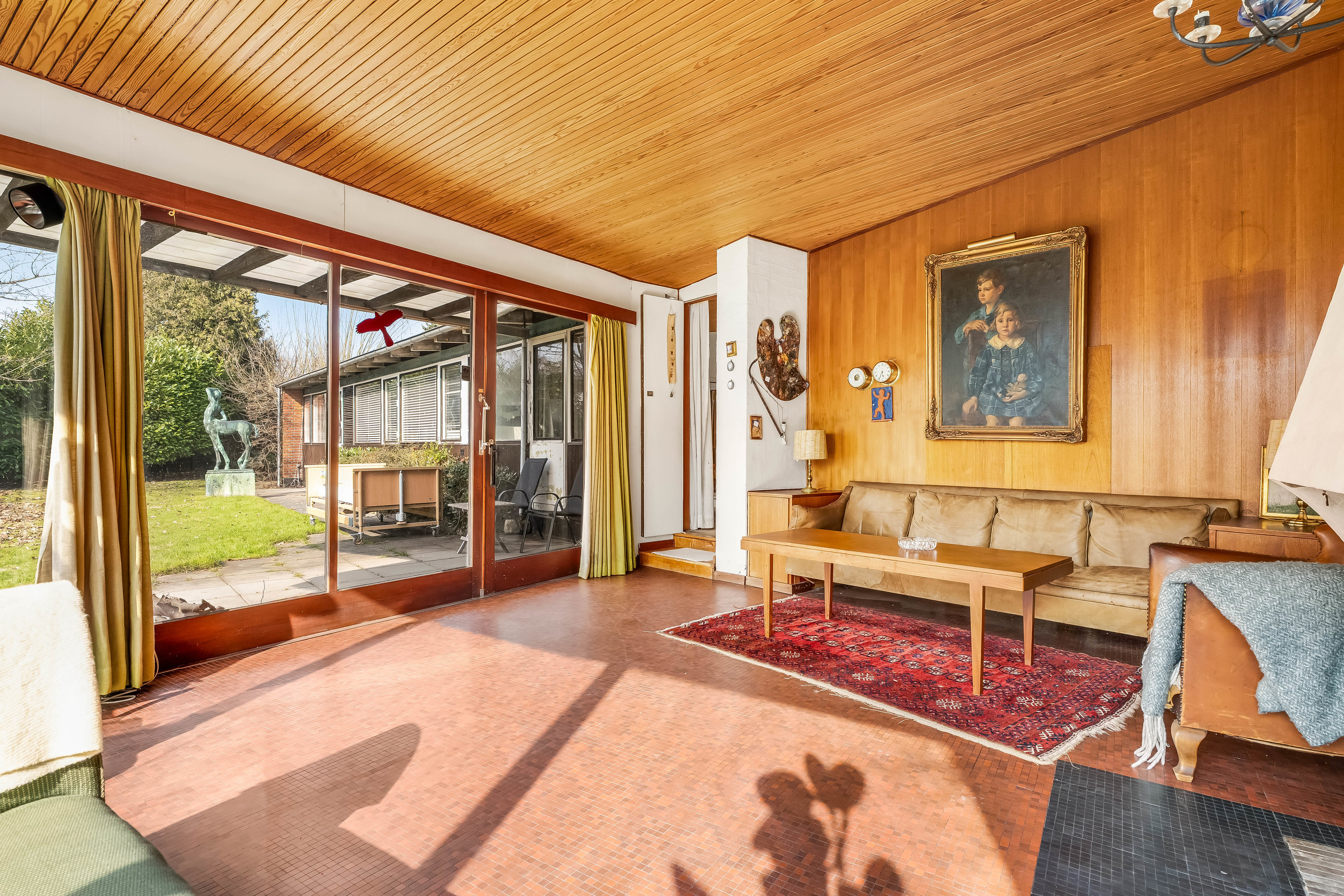 Fremhævet stue billede i fuldskærmstilstand. Billede af Skovtoftebakken 11, 2830 Virum