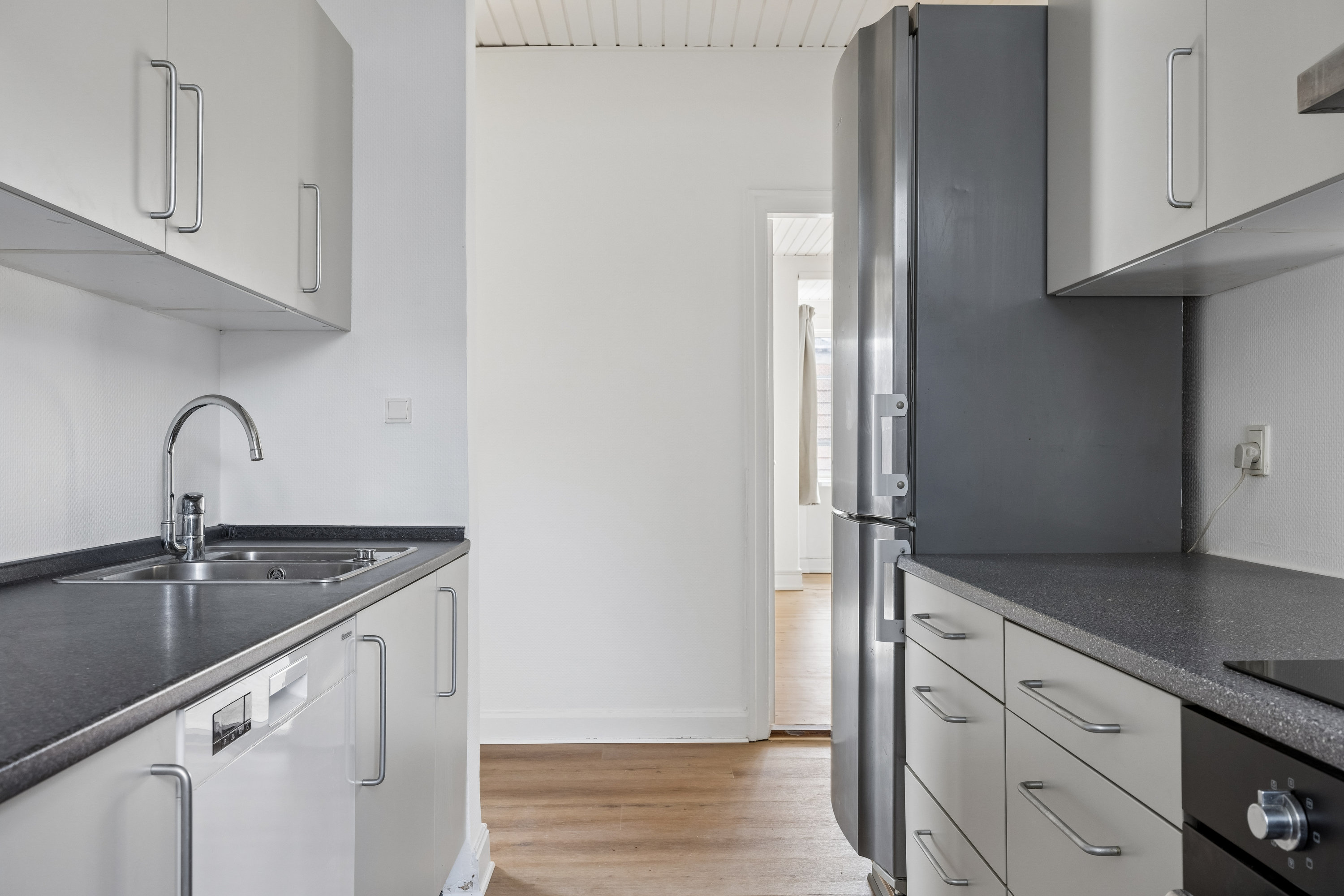 Fremhævet køkken billede i fuldskærmstilstand. Billede af Ørstedsgade 41, 1. tv., 5000 Odense C