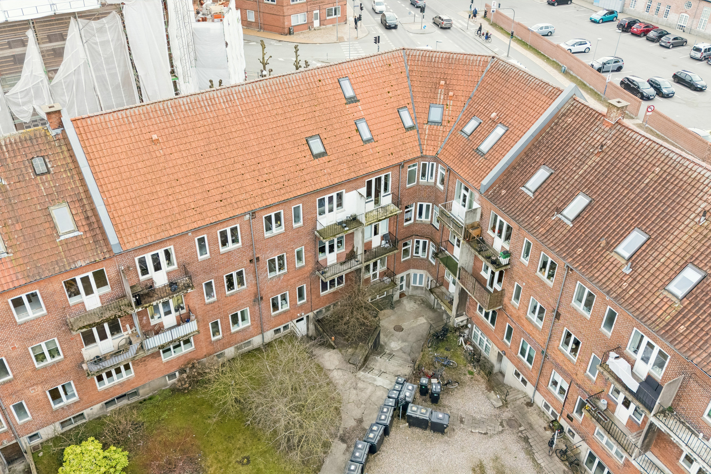 Fremhævet andet billede i fuldskærmstilstand. Billede af Ørstedsgade 41, 1. tv., 5000 Odense C