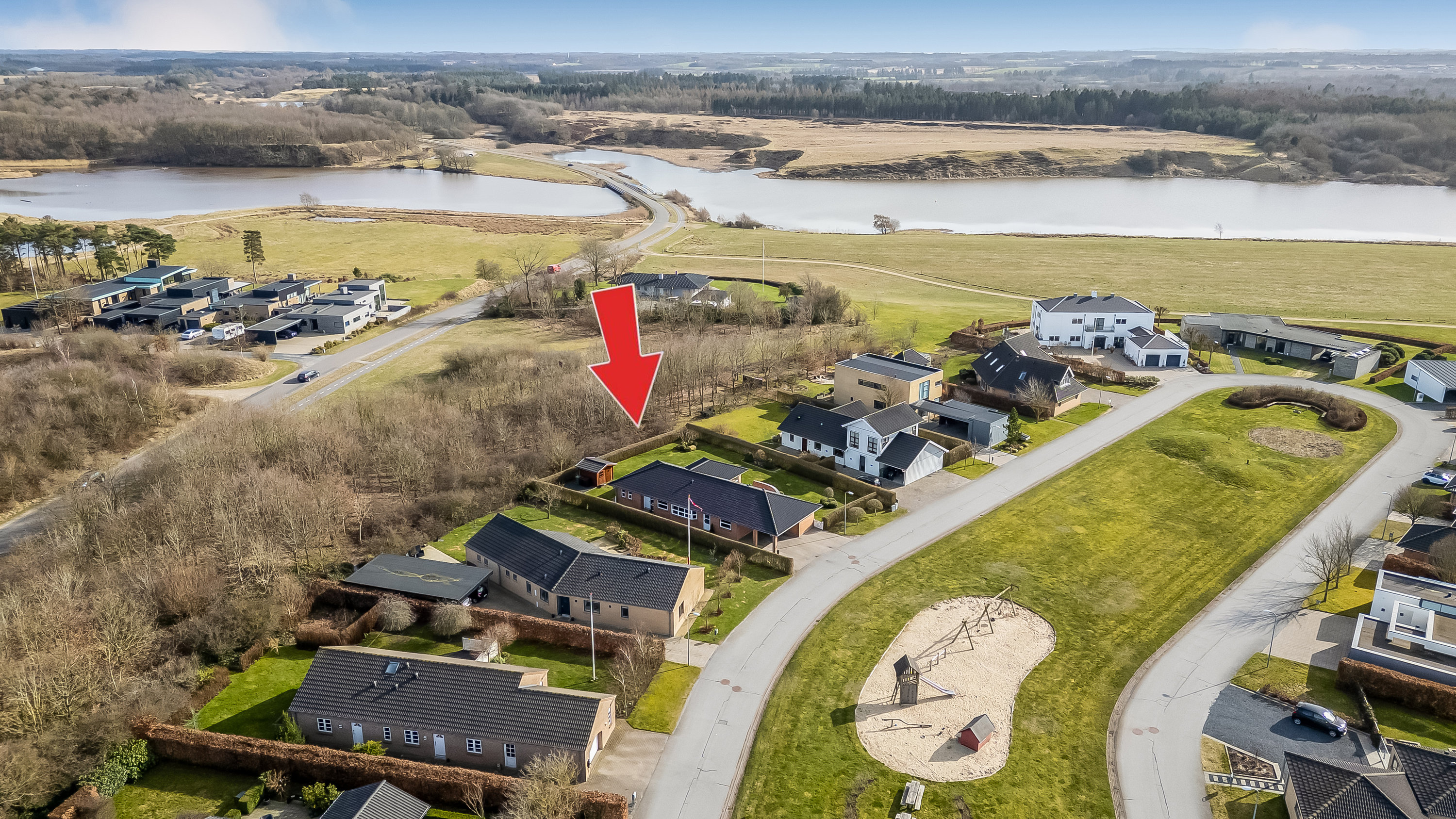 Villa: Luftfoto på Skovvikken 34, Mejrup, 7500 Holstebro