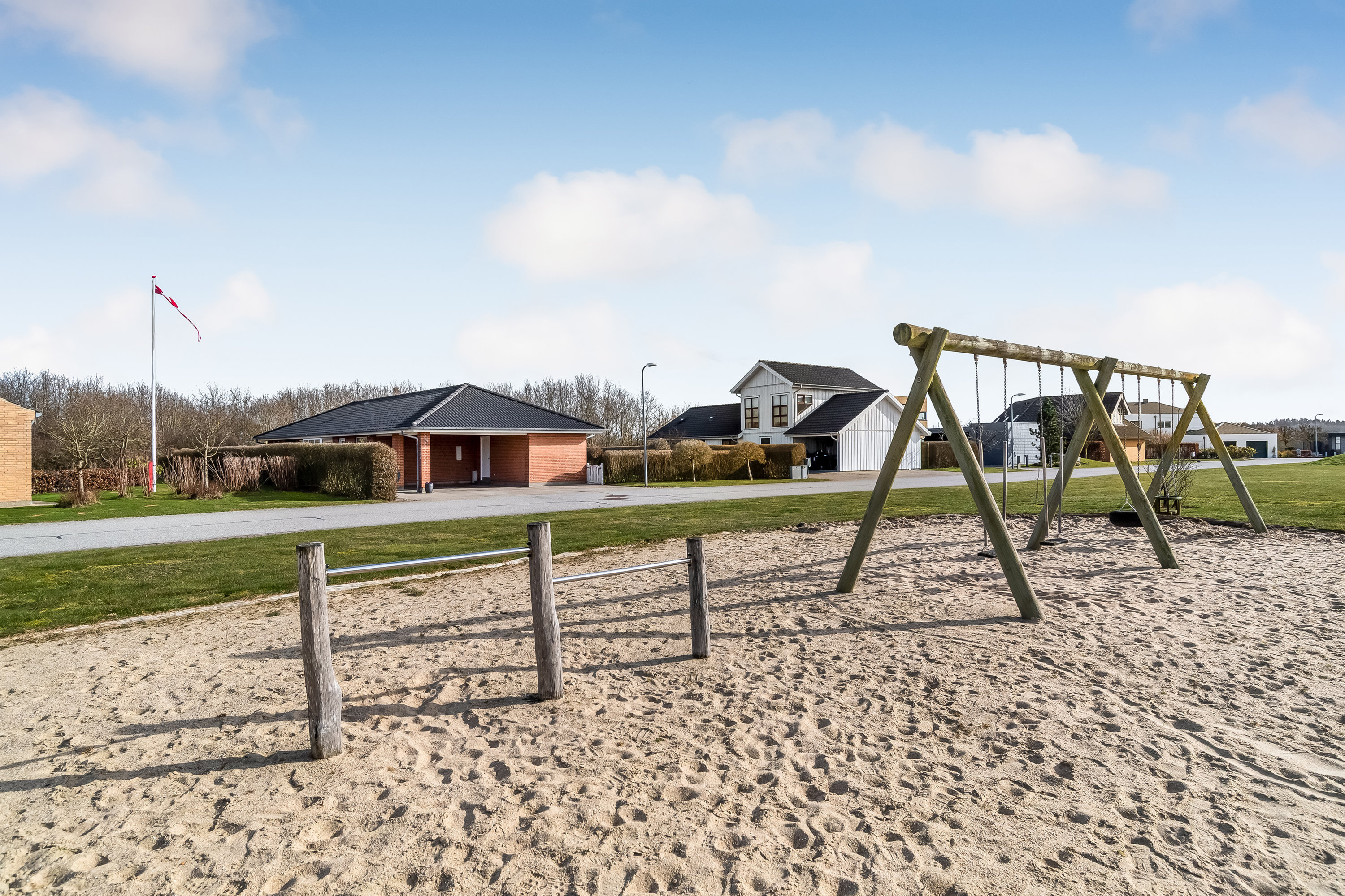 Fremhævet udenomsarealer billede i fuldskærmstilstand. Billede af Skovvikken 34, Mejrup, 7500 Holstebro