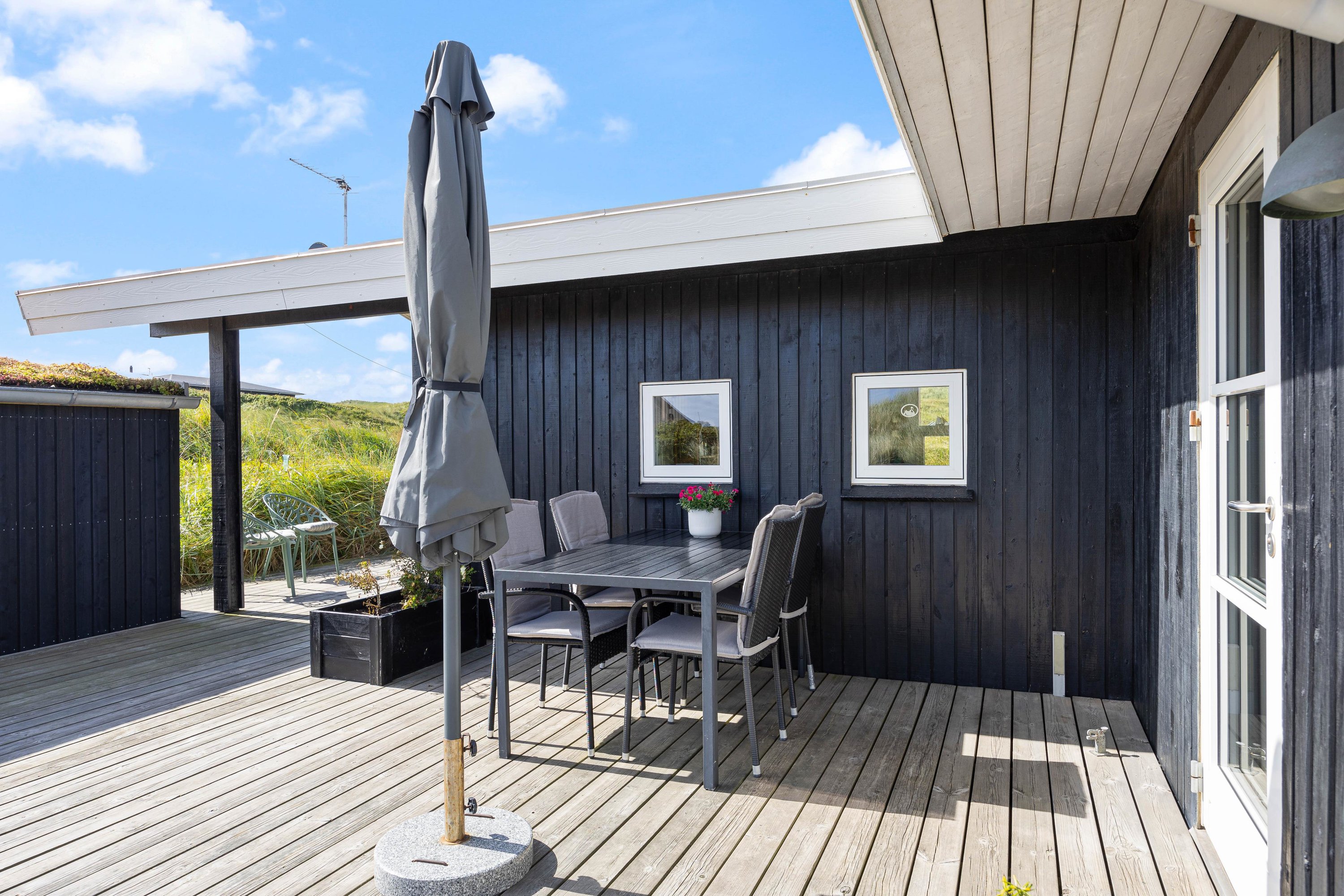 Fremhævet  billede i fuldskærmstilstand. Billede af Karen Brands Vej 131, 6960 Hvide Sande