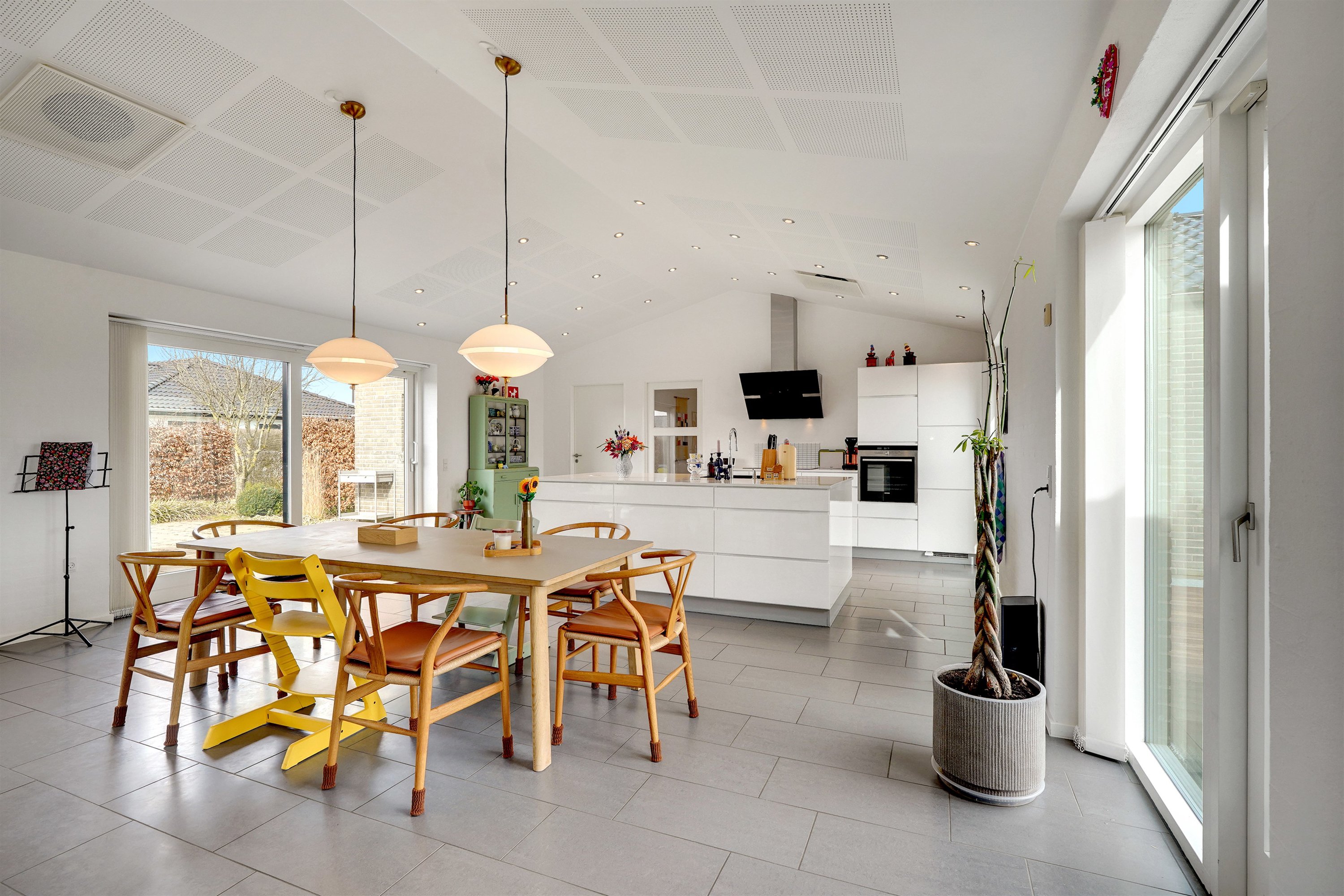 Fremhævet alrum billede i fuldskærmstilstand. Billede af Lillevang 110, 7190 Billund