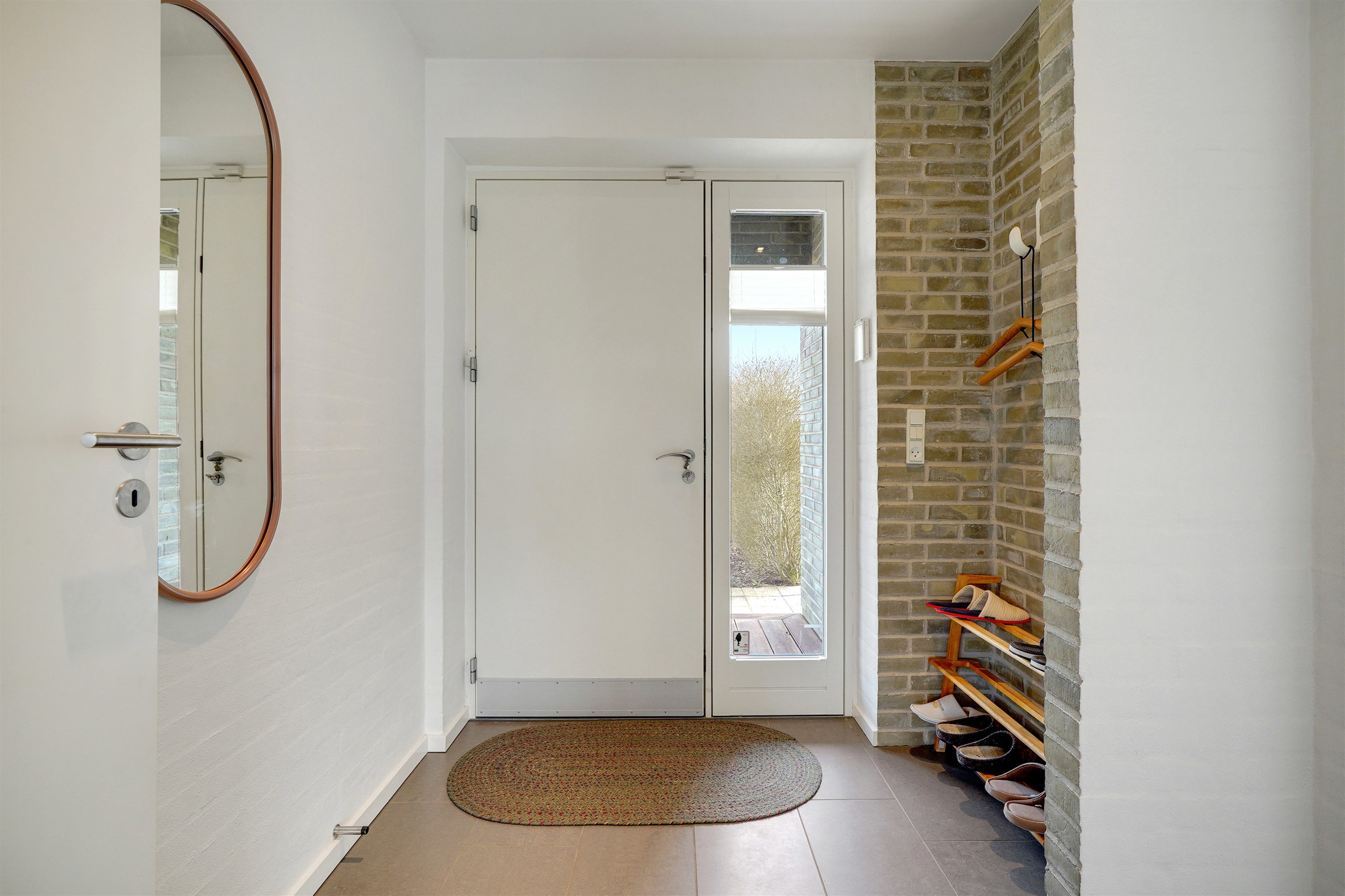 Fremhævet entré billede i fuldskærmstilstand. Billede af Lillevang 110, 7190 Billund