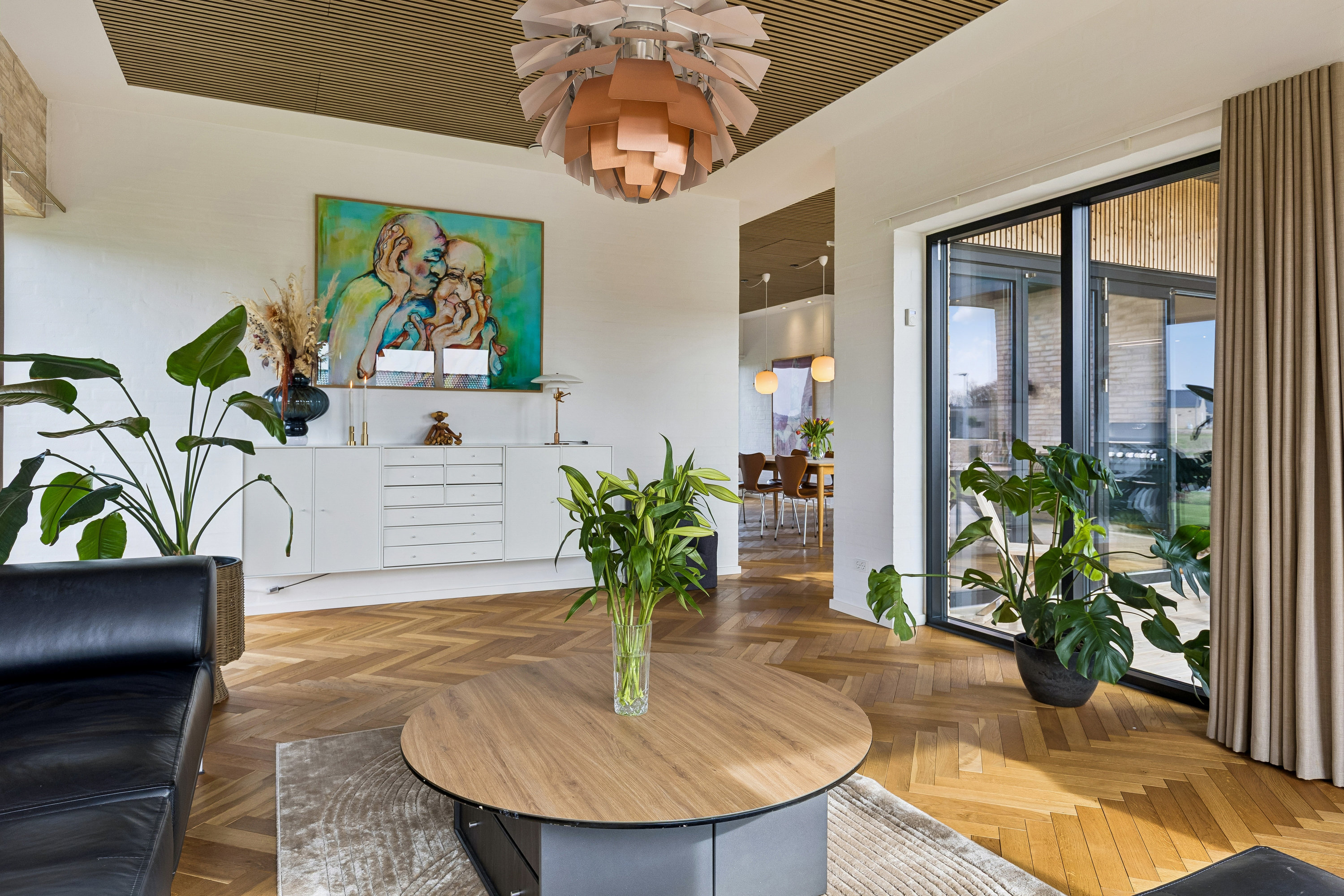 Fremhævet stue billede i fuldskærmstilstand. Billede af Lille Dalby Ager 6, 8722 Hedensted