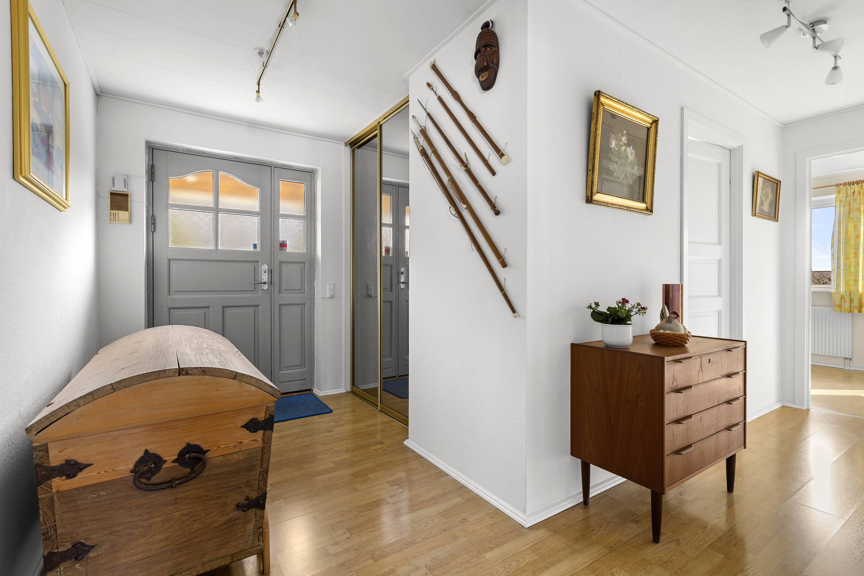 Miniaturebillede 1: entré. Billede af Kristoffersvej 27, 4100 Ringsted