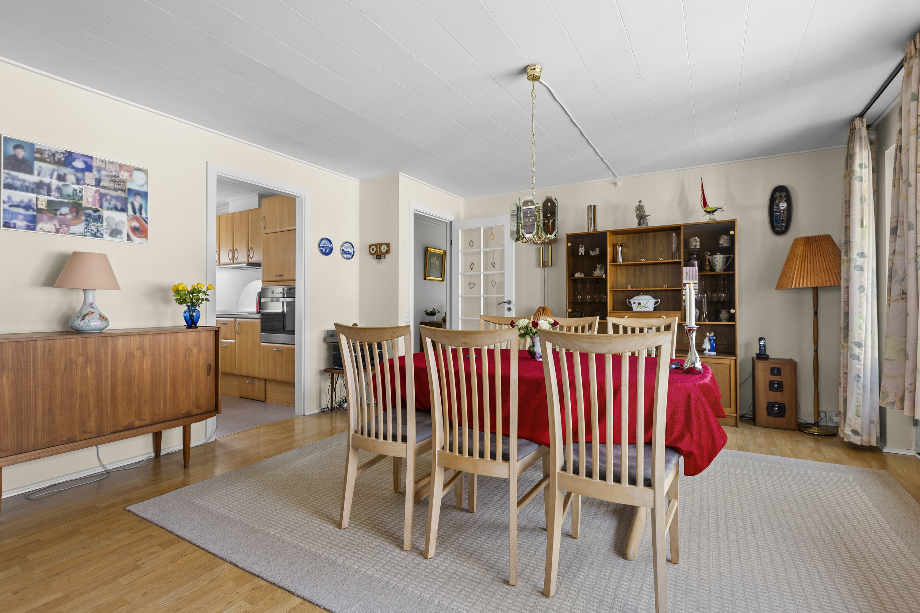 Fremhævet stue billede i fuldskærmstilstand. Billede af Kristoffersvej 27, 4100 Ringsted