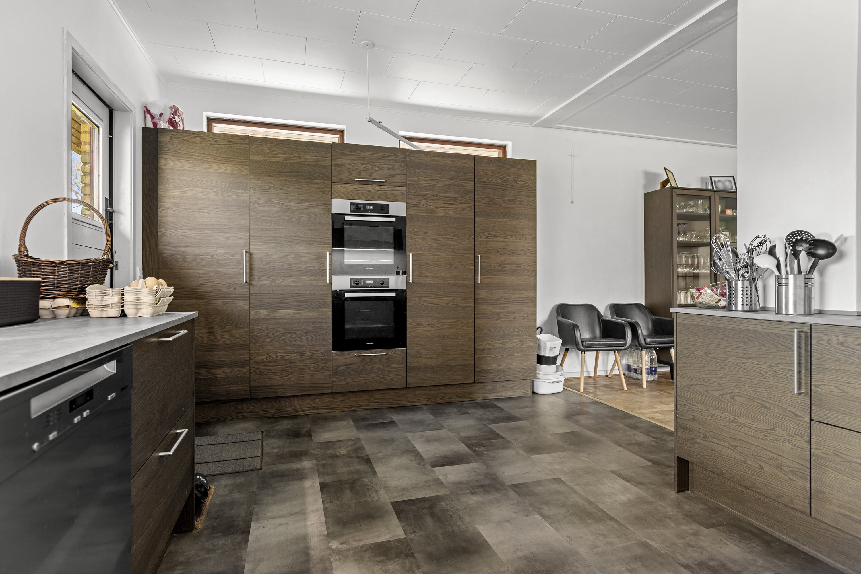 Fremhævet køkken billede i fuldskærmstilstand. Billede af Klintemarksvej 19B, Tybjerg, 4100 Ringsted