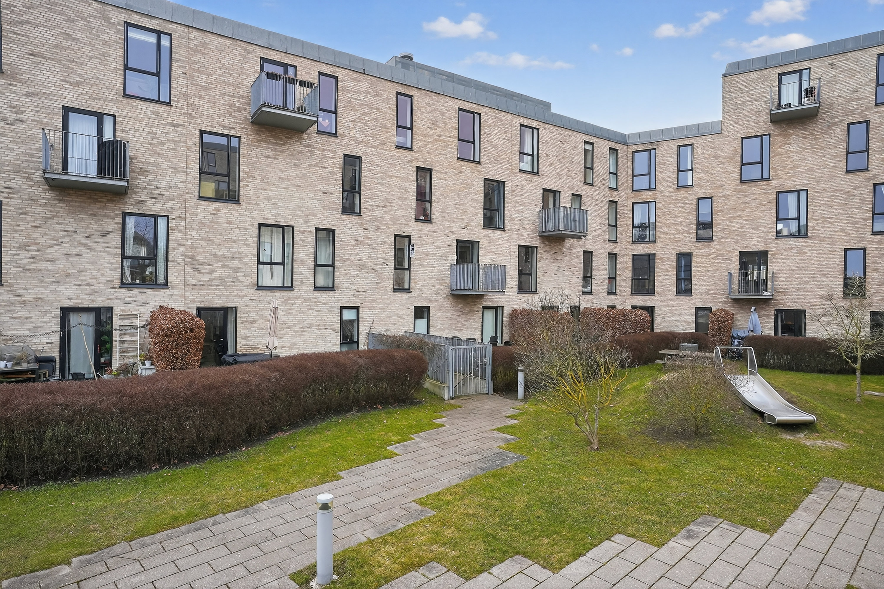 Fremhævet ejendommen billede i fuldskærmstilstand. Billede af Karin Nellemoses Vej 3, 1. th., 2500 Valby