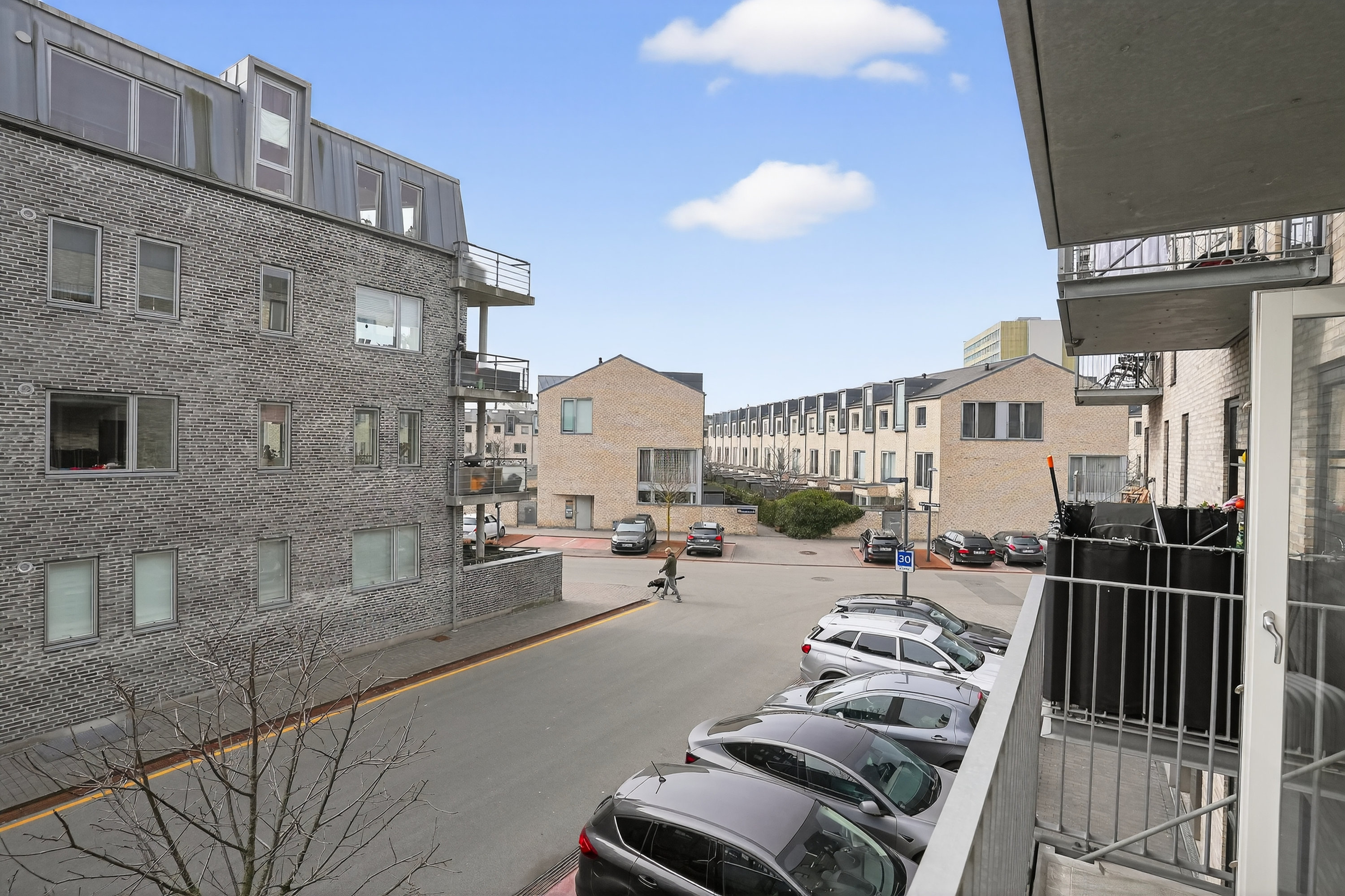 Fremhævet udsigt billede i fuldskærmstilstand. Billede af Karin Nellemoses Vej 3, 1. th., 2500 Valby