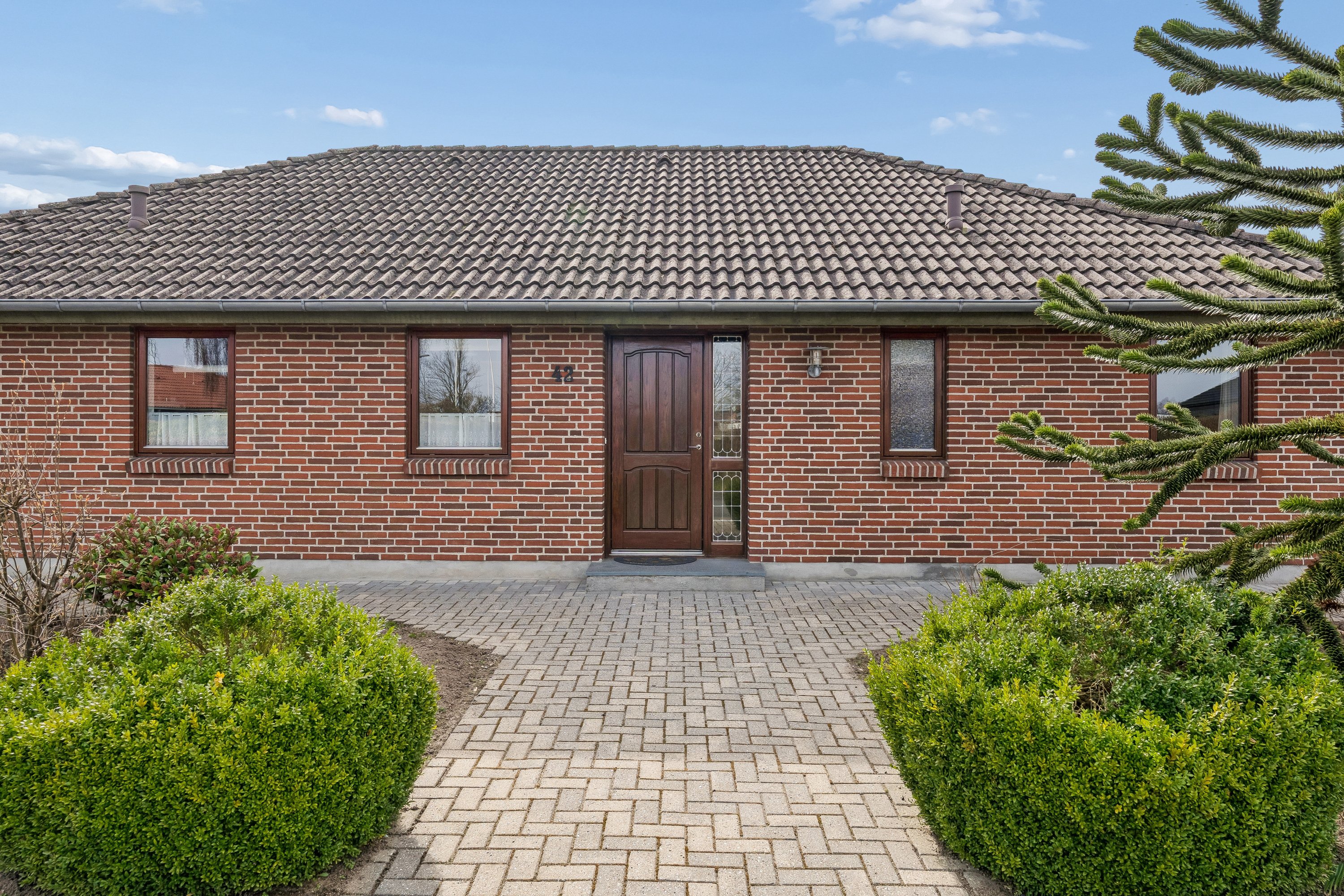 Fremhævet ejendommen billede i fuldskærmstilstand. Billede af Spættevej 42, Ø Snede, 8723 Løsning