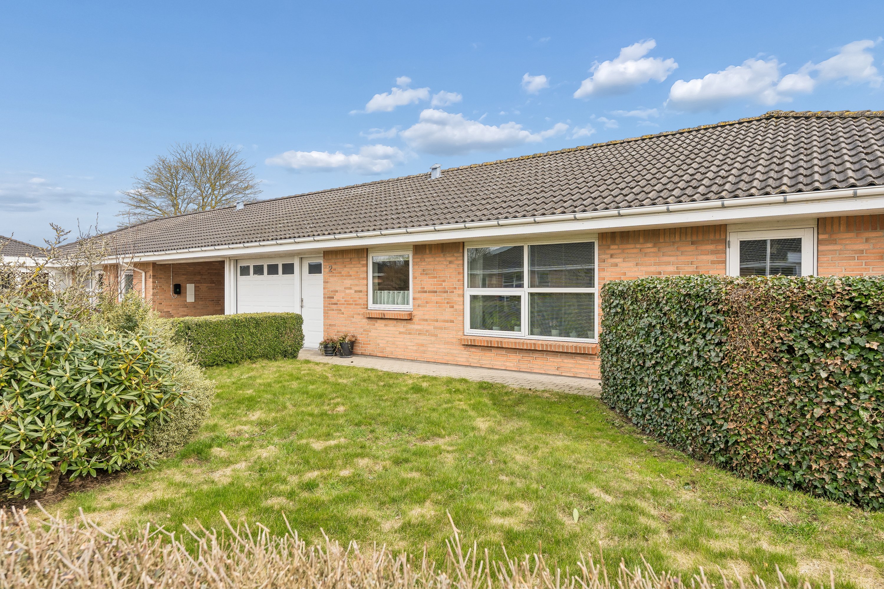 Fremhævet ejendommen billede i fuldskærmstilstand. Billede af Kirkevænget 2, 8722 Hedensted