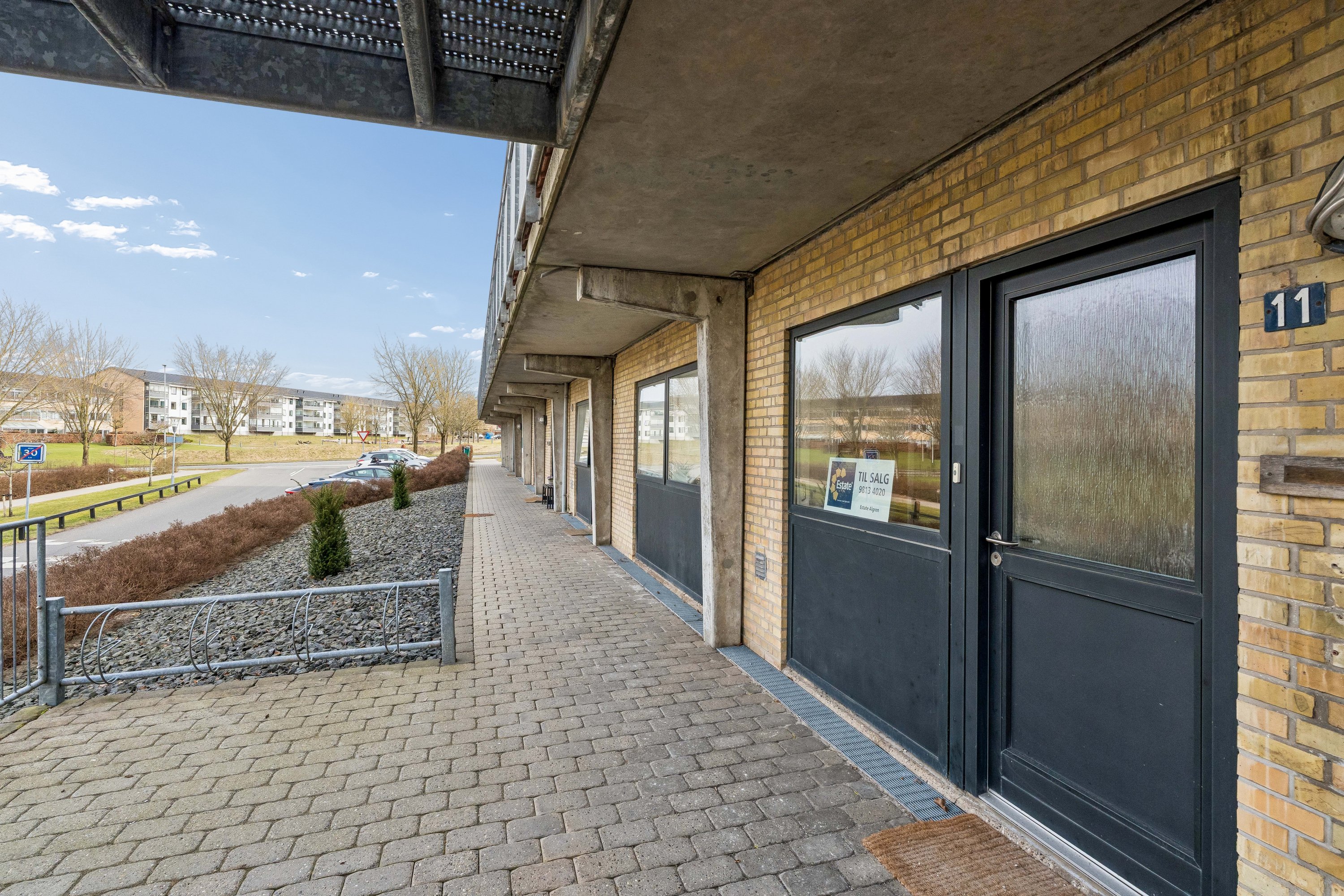 Fremhævet andet billede i fuldskærmstilstand. Billede af Roald Amundsens Vej 11, st.., 9210 Aalborg SØ