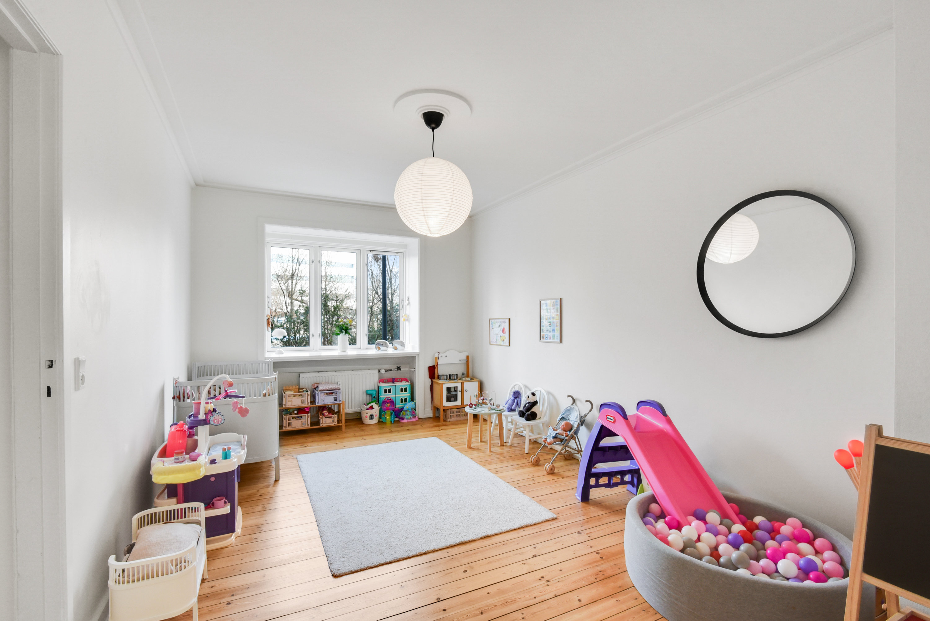 Fremhævet værelse billede i fuldskærmstilstand. Billede af Evanstonevej 8A, st.. tv., 2900 Hellerup