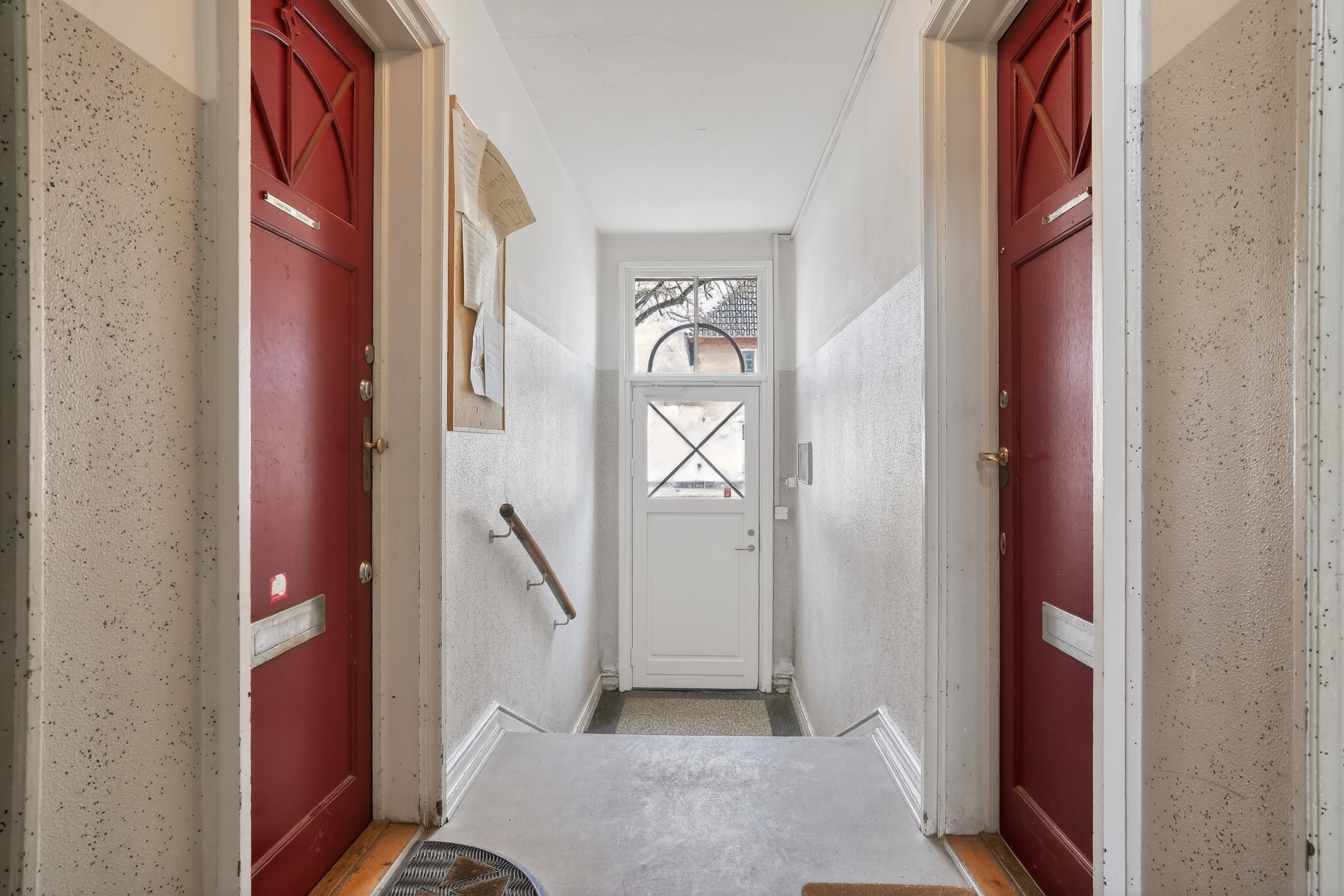 Fremhævet entré billede i fuldskærmstilstand. Billede af Slotsherrensvej 3, st.. th., 2720 Vanløse