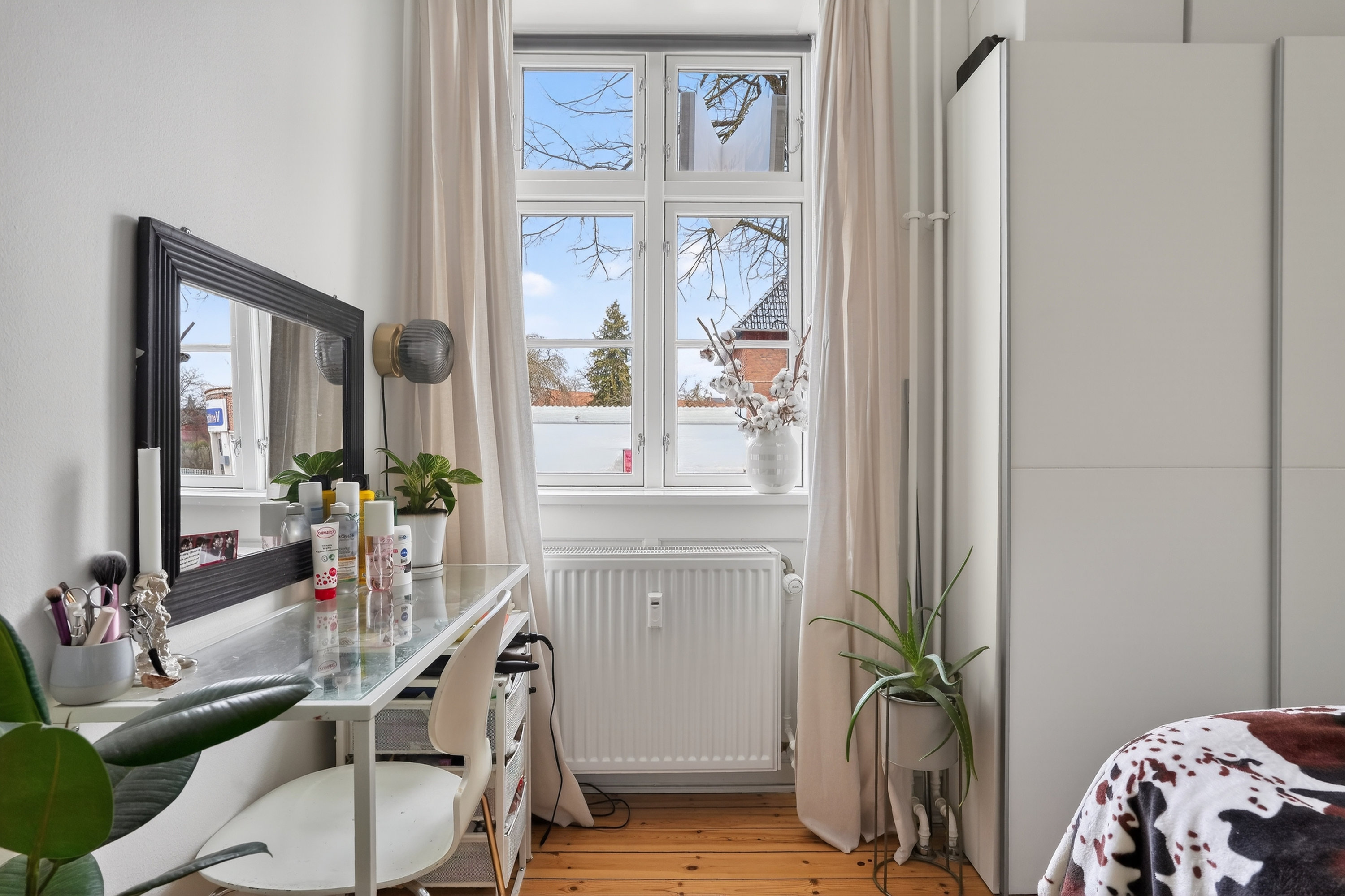 Fremhævet værelse billede i fuldskærmstilstand. Billede af Slotsherrensvej 3, st.. th., 2720 Vanløse