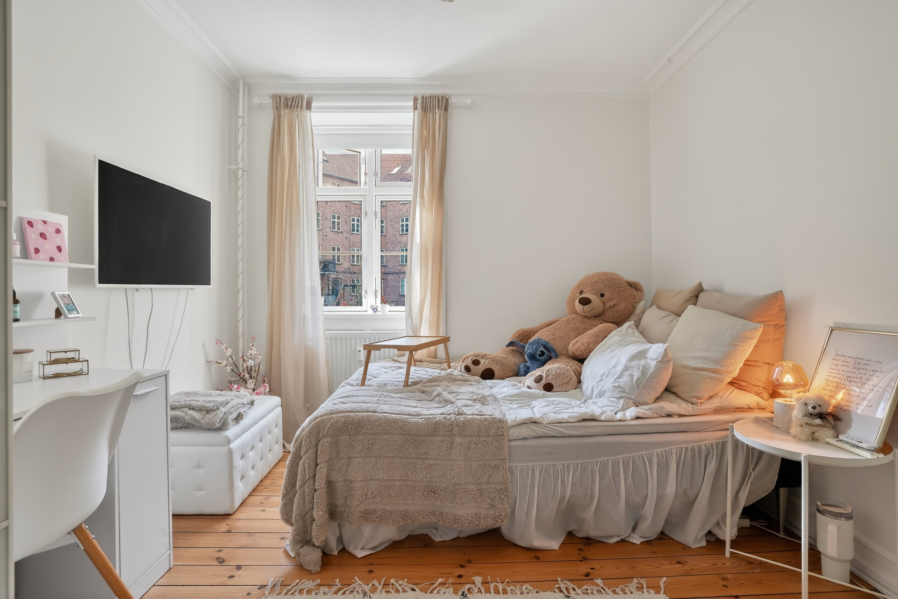 Fremhævet værelse billede i fuldskærmstilstand. Billede af Slotsherrensvej 3, st.. th., 2720 Vanløse